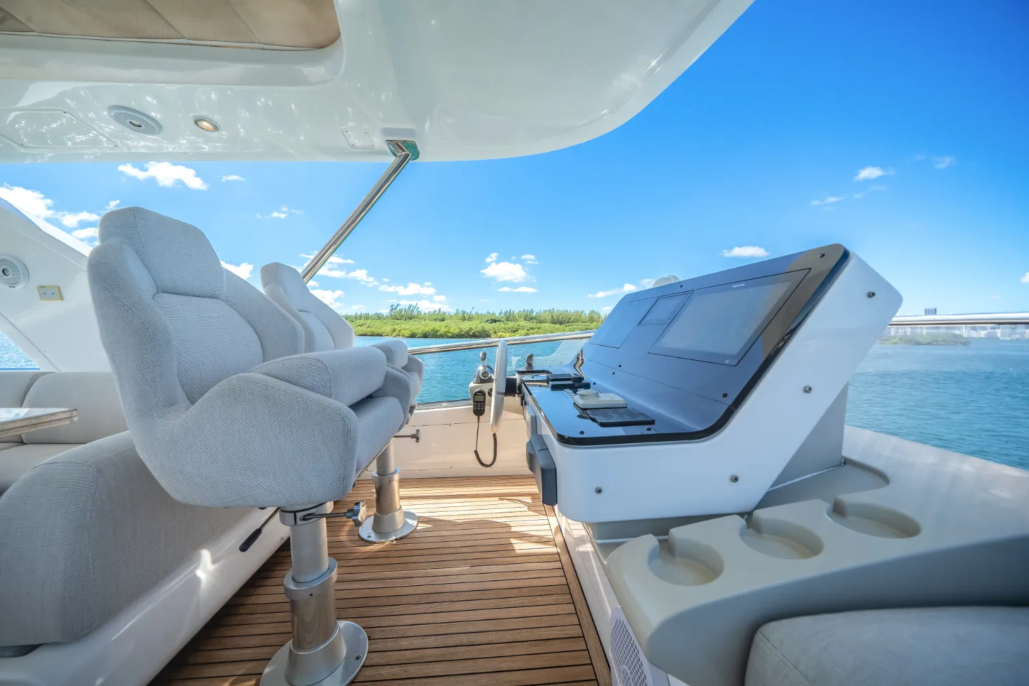 2021 Azimut 60 Flybridge Image Thumbnail #27