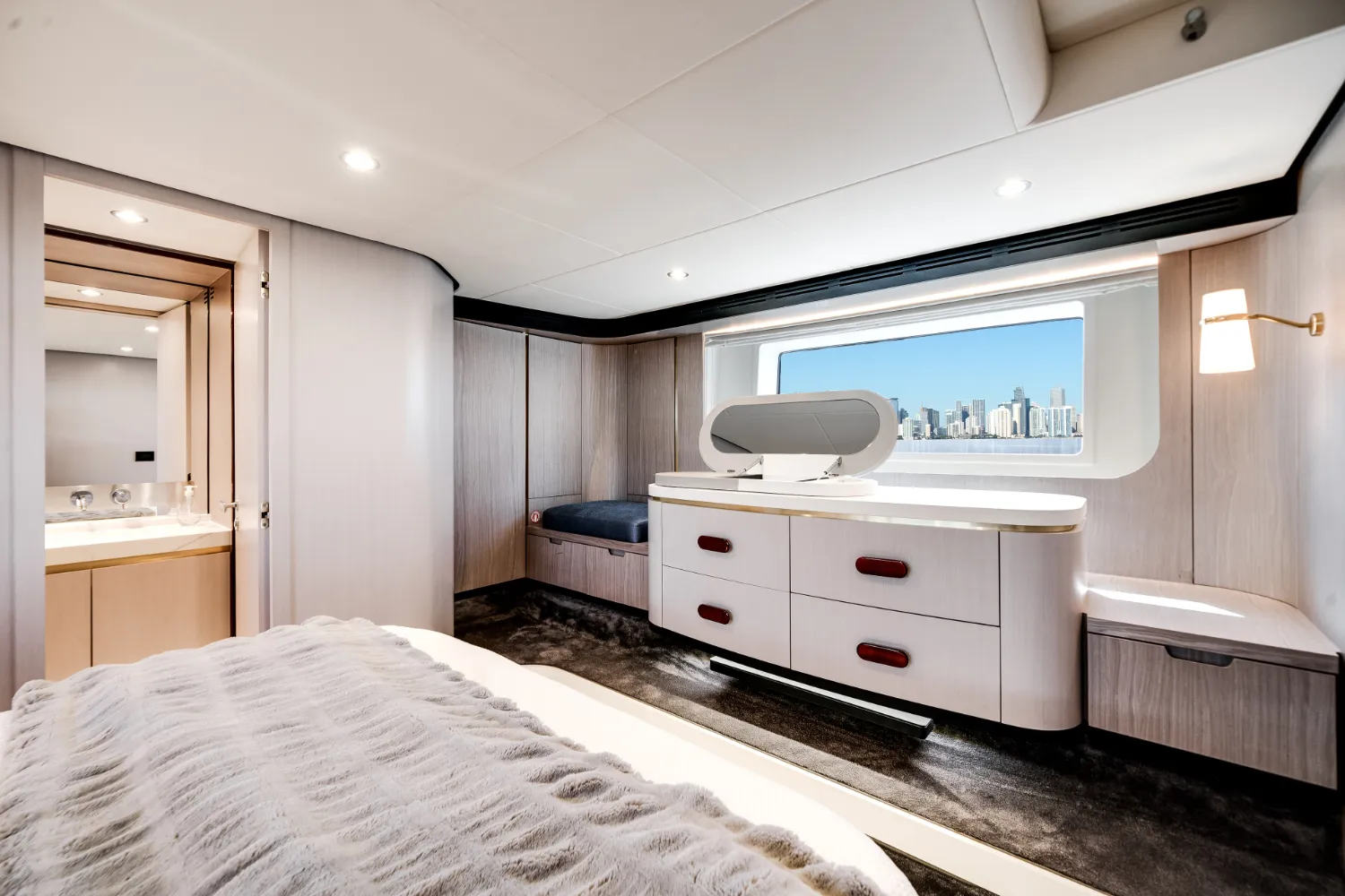 2021 Azimut 60 Flybridge Image Thumbnail #69