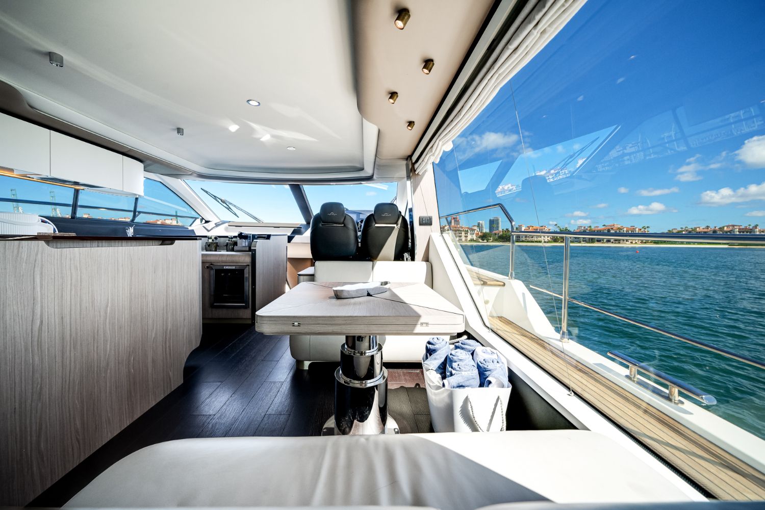 2021 Azimut 60 Flybridge Image Thumbnail #42