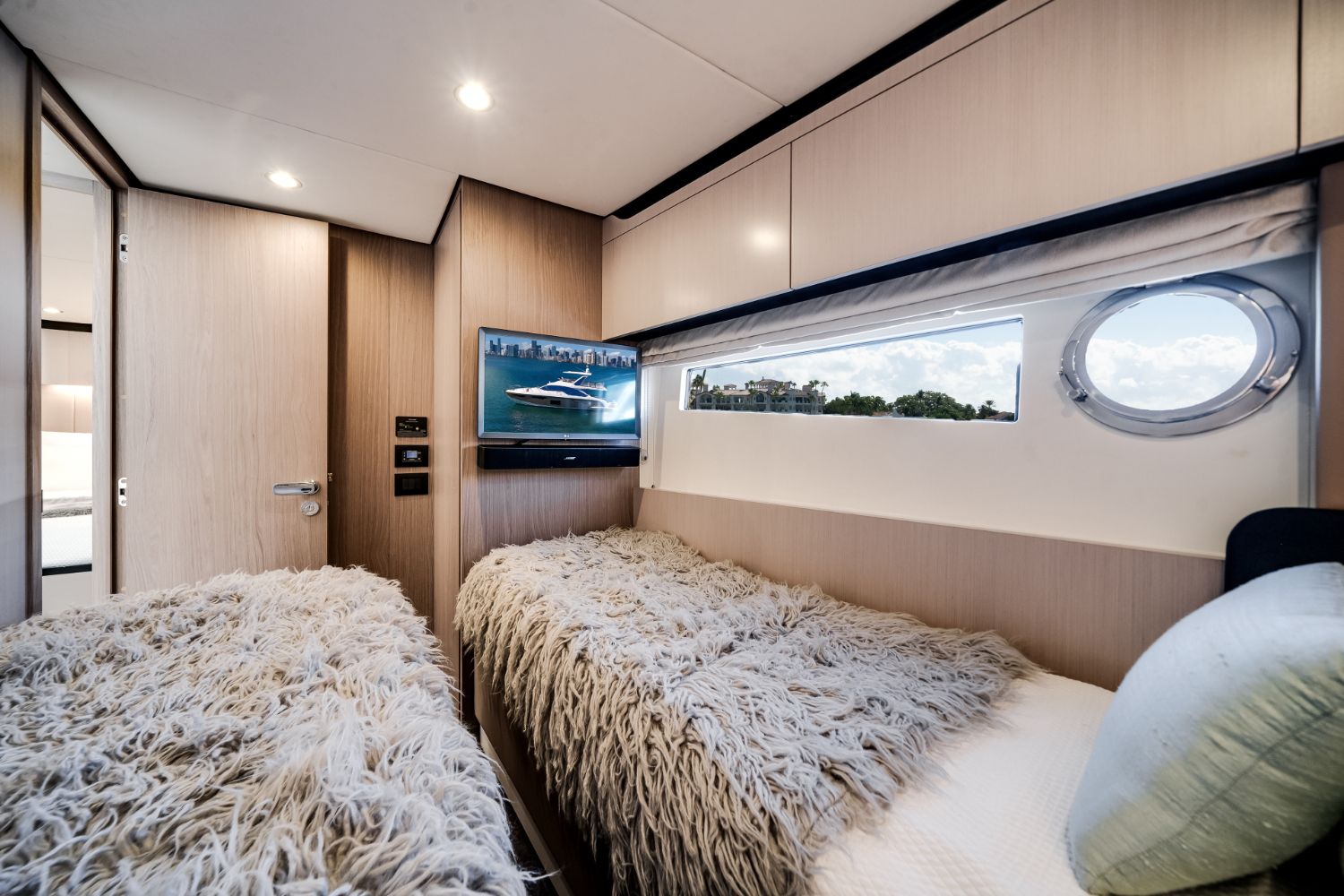 2021 Azimut 60 Flybridge Image Thumbnail #62