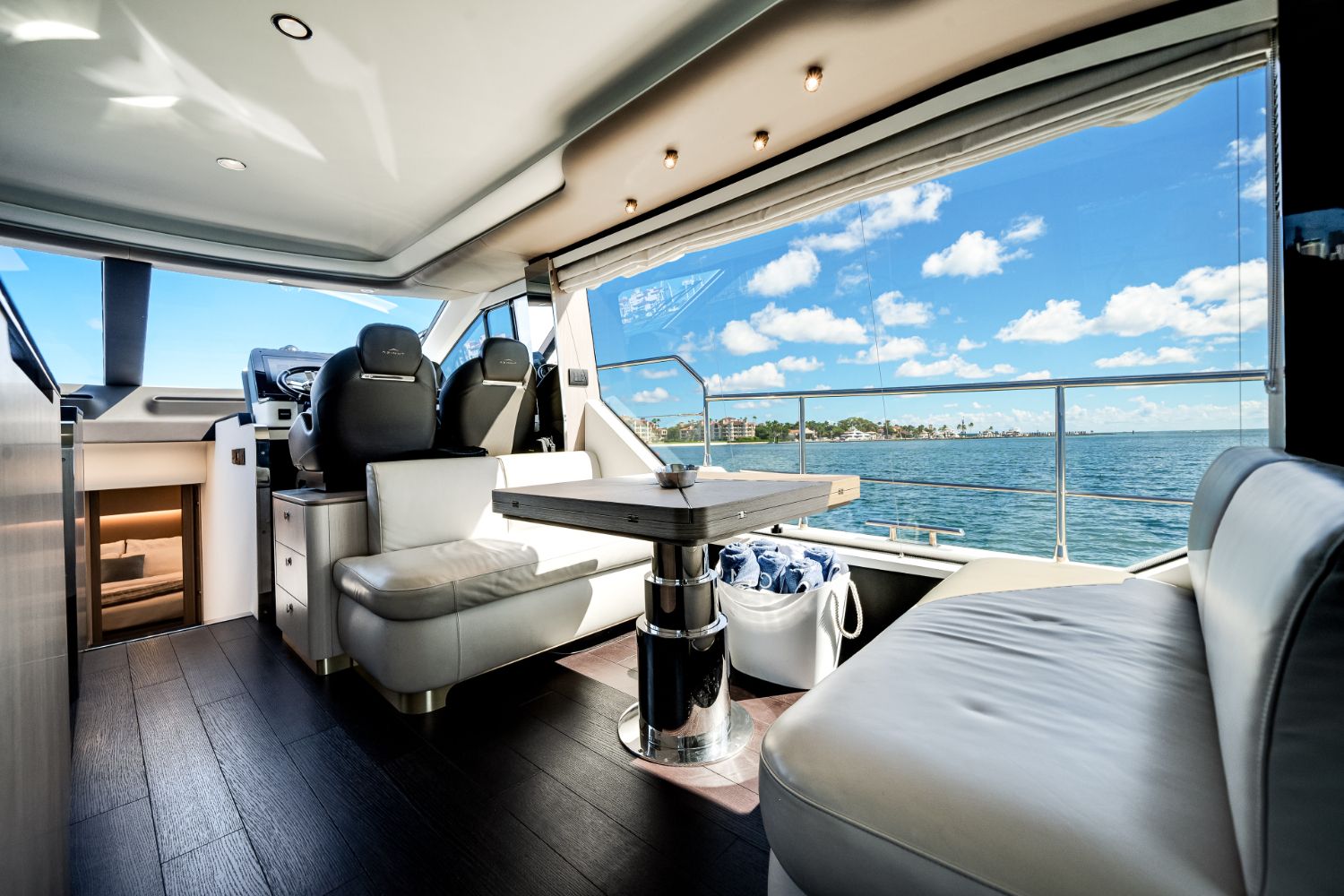 2021 Azimut 60 Flybridge Image Thumbnail #40