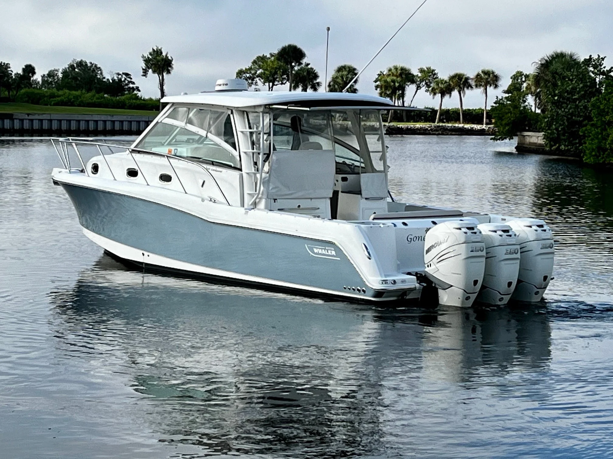 2016 Boston Whaler 345 CONQUEST Image Thumbnail #12