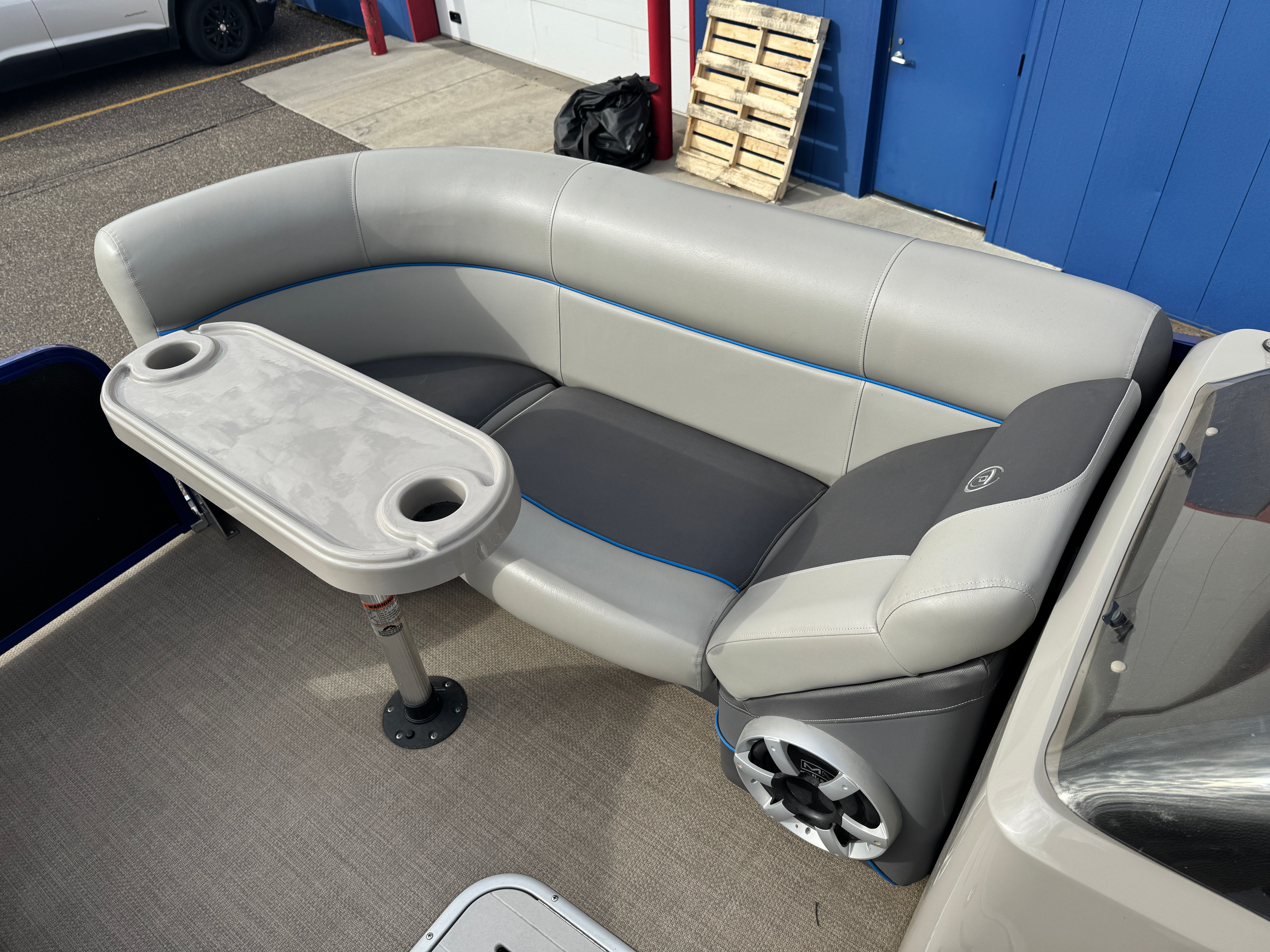 2016 Premier 230 SOLARIS Image Thumbnail #34