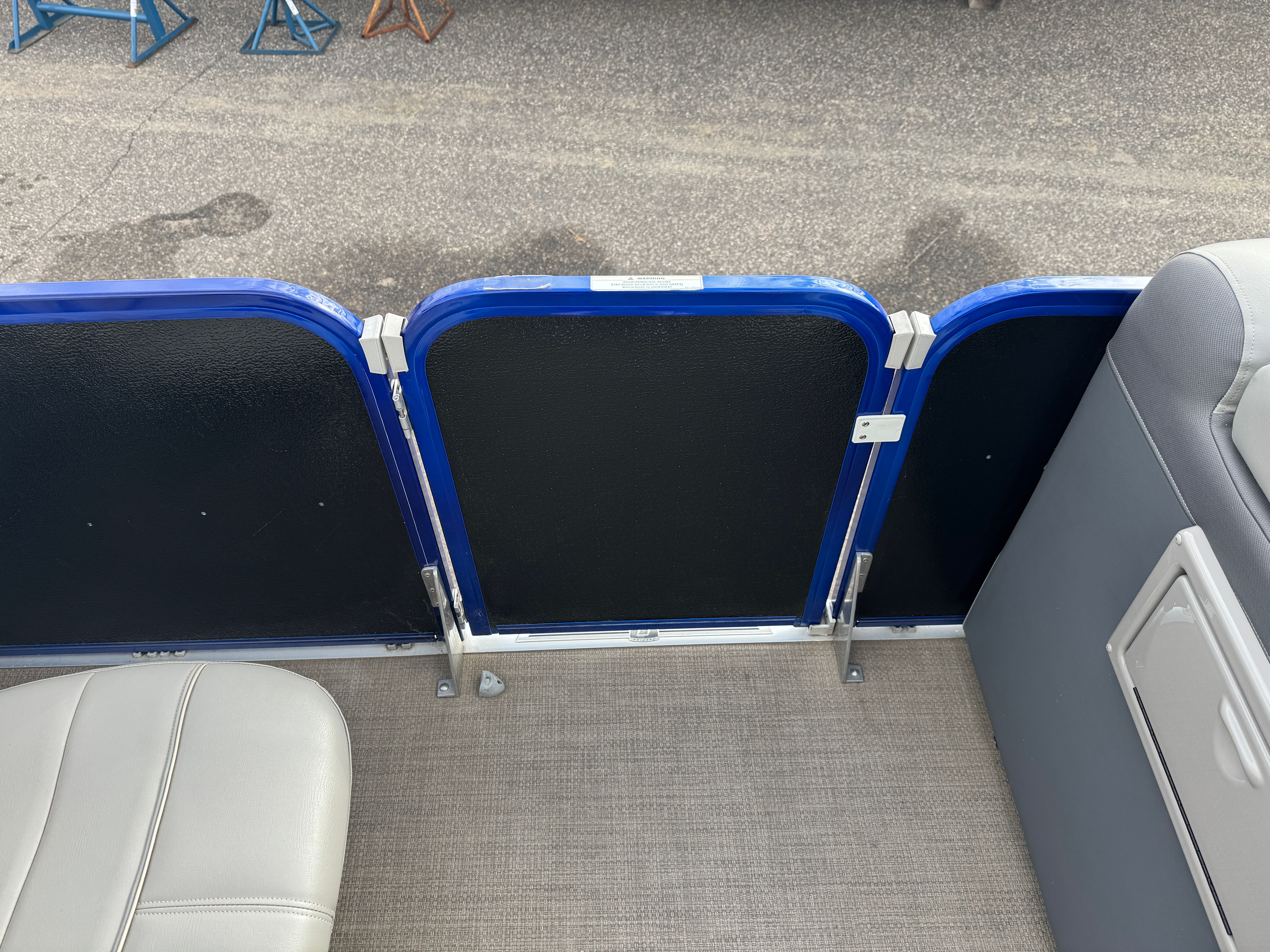 2016 Premier 230 SOLARIS Image Thumbnail #20