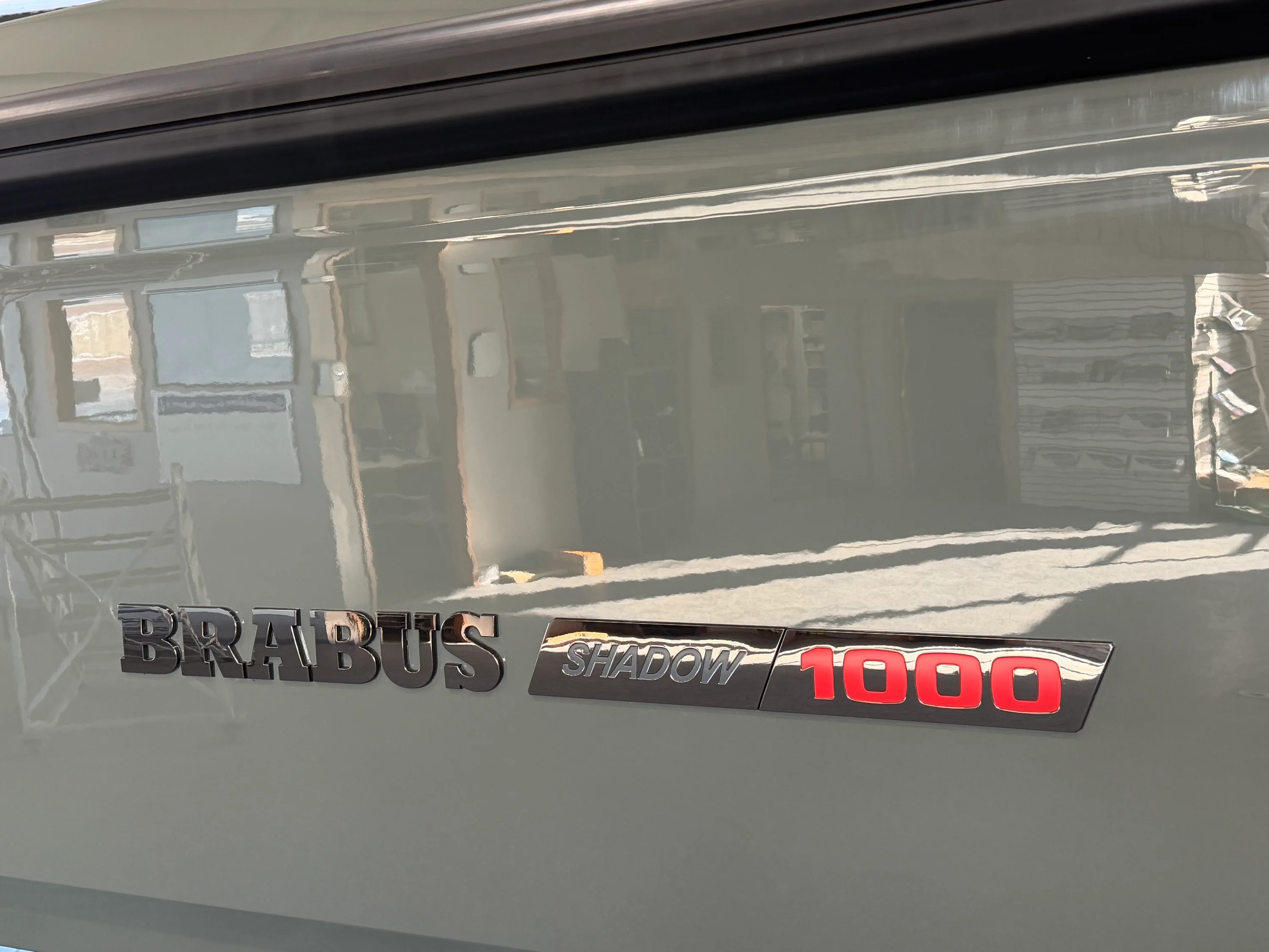2024 Axopar 37 CROSS CABIN BRABUS Image Thumbnail #6