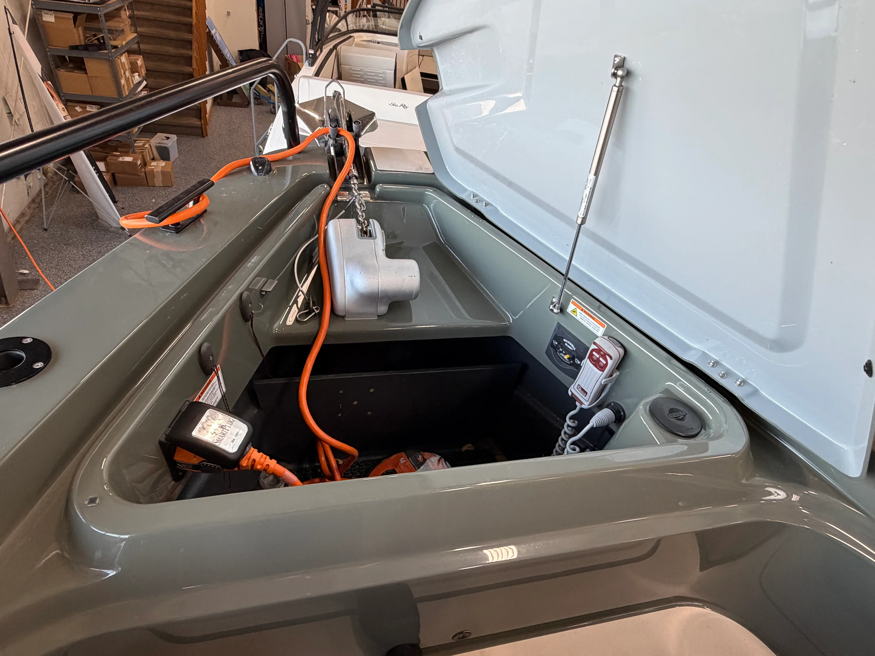 2024 Axopar 37 CROSS CABIN BRABUS Image Thumbnail #71
