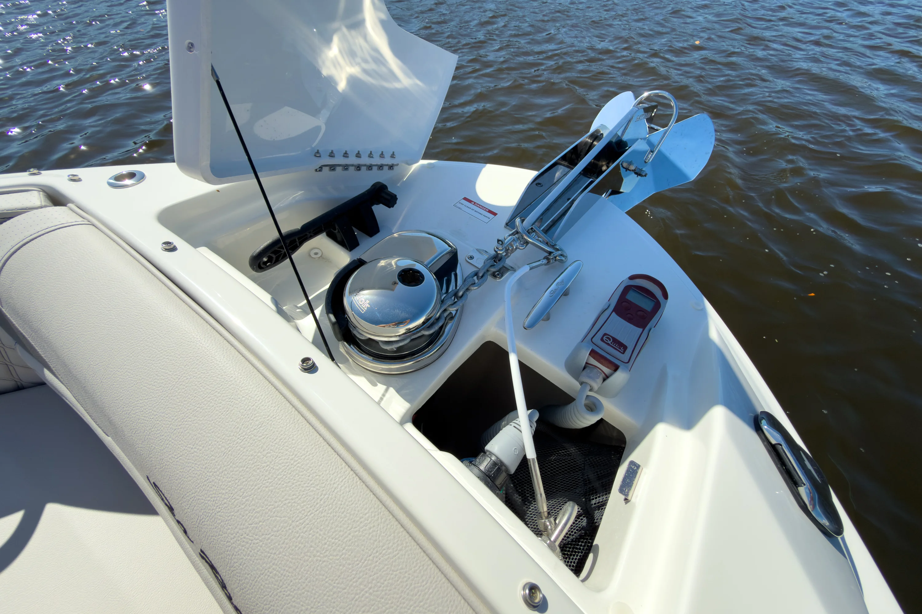 2026 Sea Ray SLX 280 Outboard Image Thumbnail #24