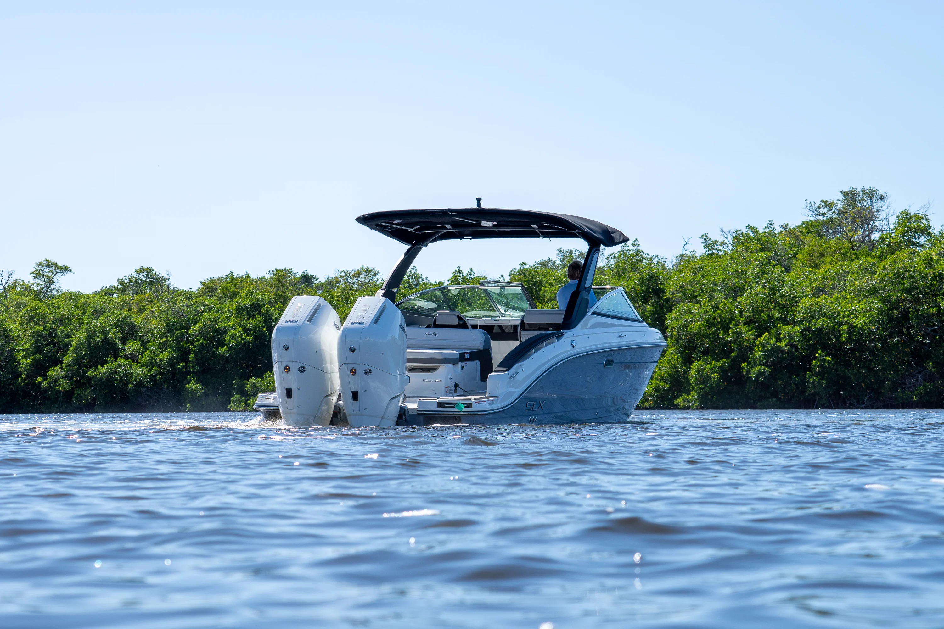 2026 Sea Ray SLX 280 Outboard Image Thumbnail #32