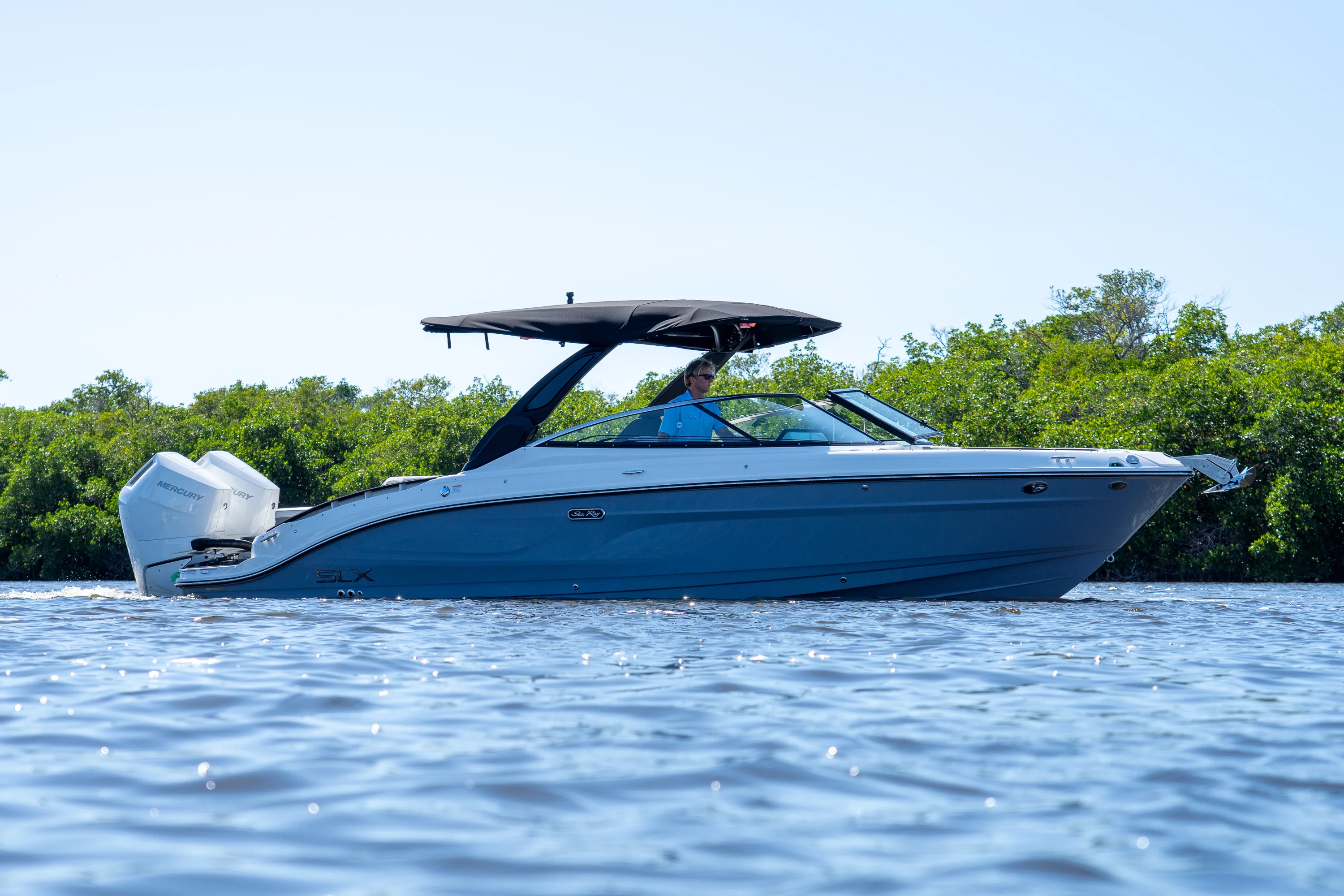 2026 Sea Ray SLX 280 Outboard Image Thumbnail #29