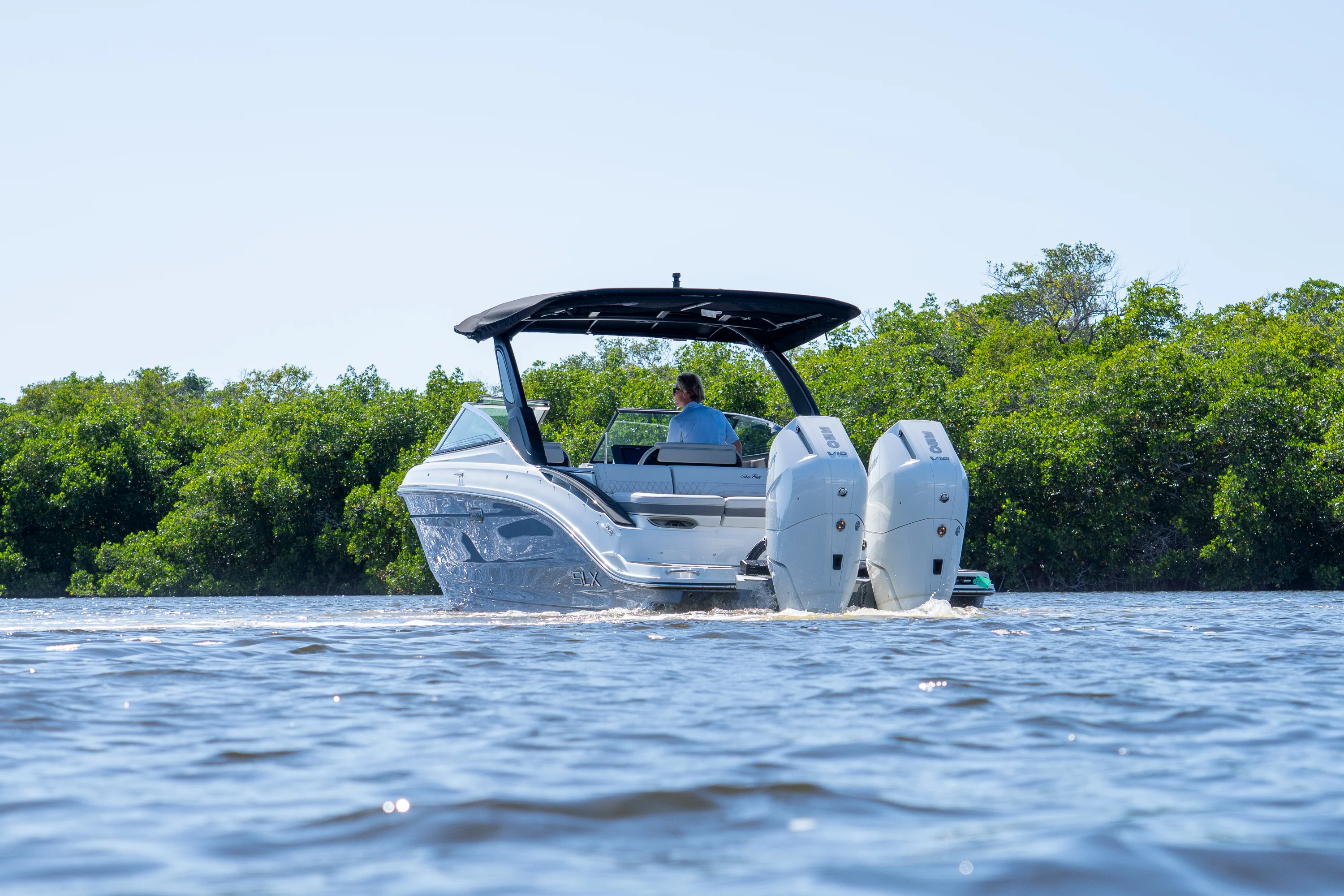2026 Sea Ray SLX 280 Outboard Image Thumbnail #33
