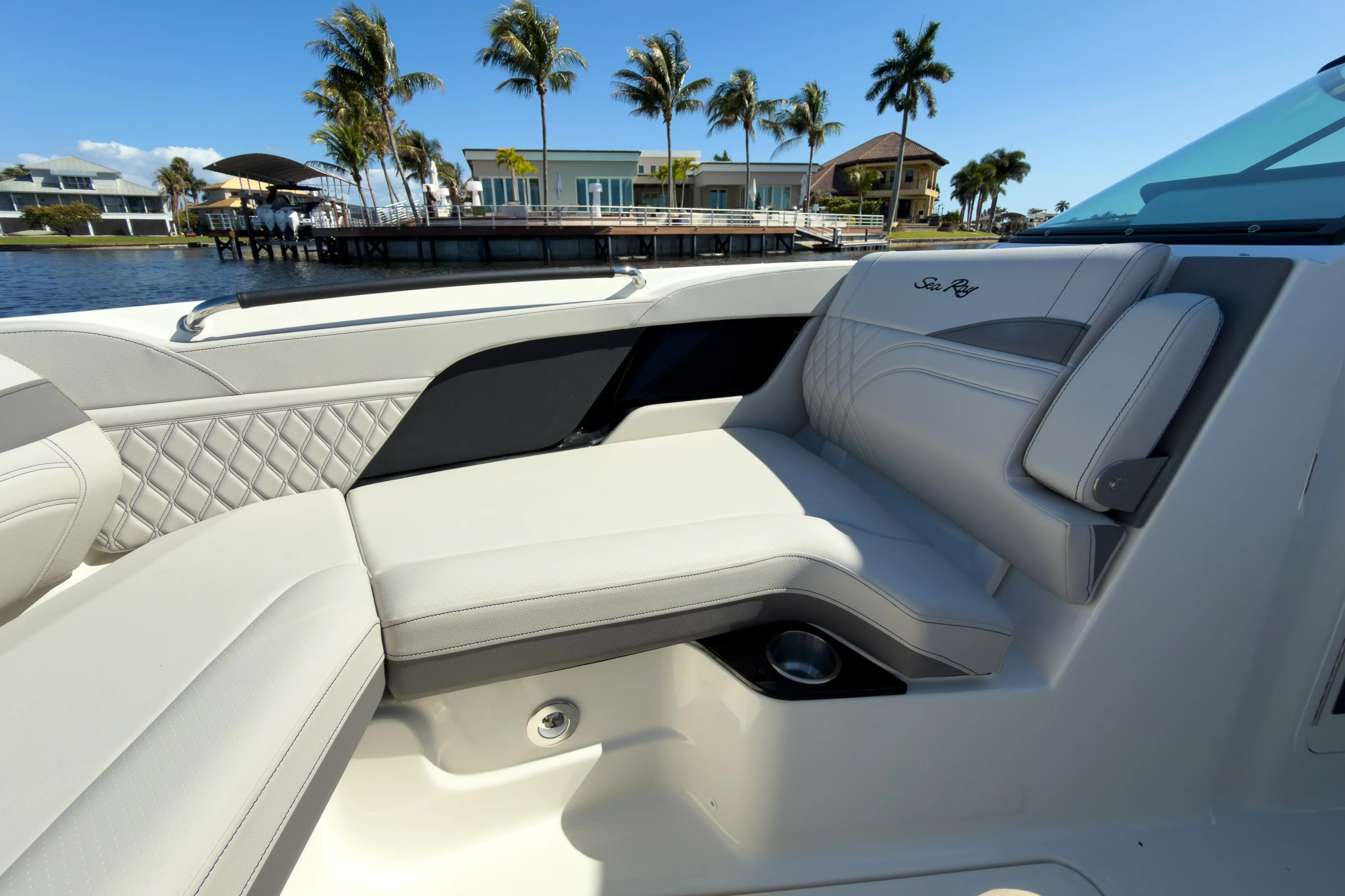 2026 Sea Ray SLX 280 Outboard Image Thumbnail #23