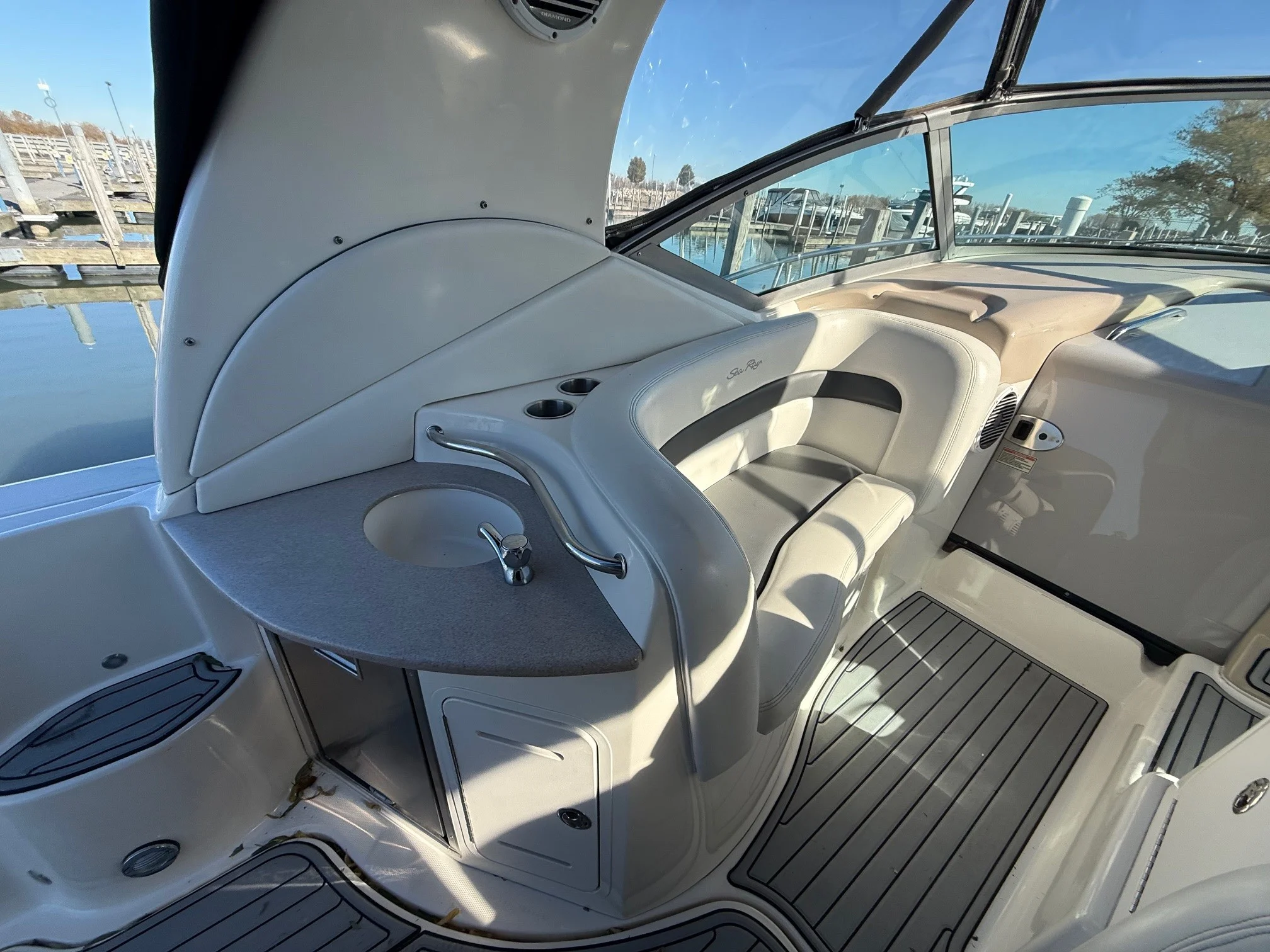 2003 Sea Ray 320 Sundancer Image Thumbnail #14