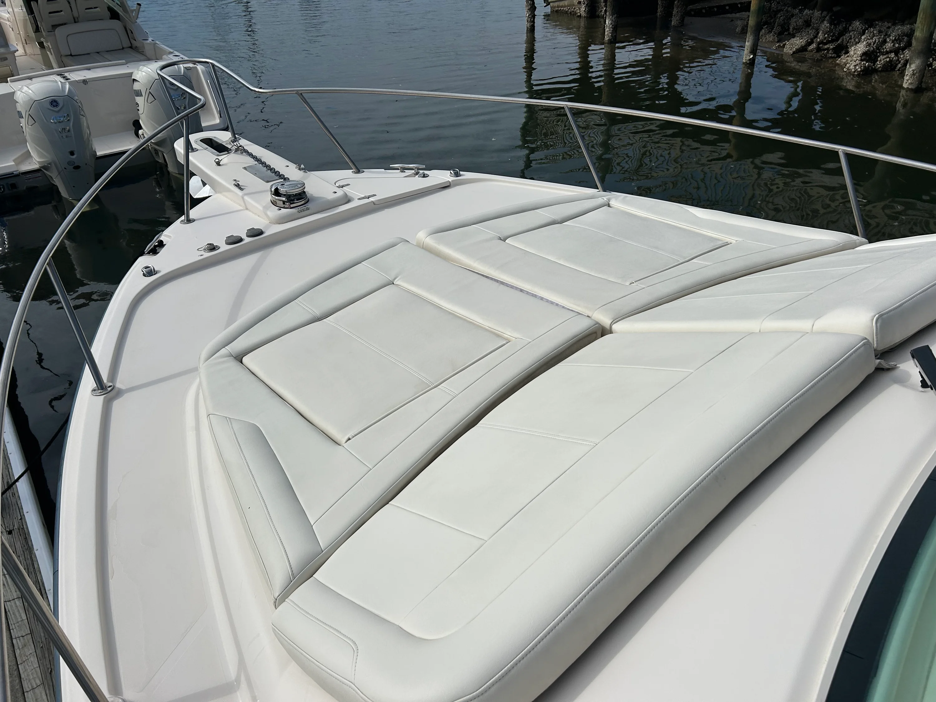 2021 Grady-White Express 330 Image Thumbnail #38