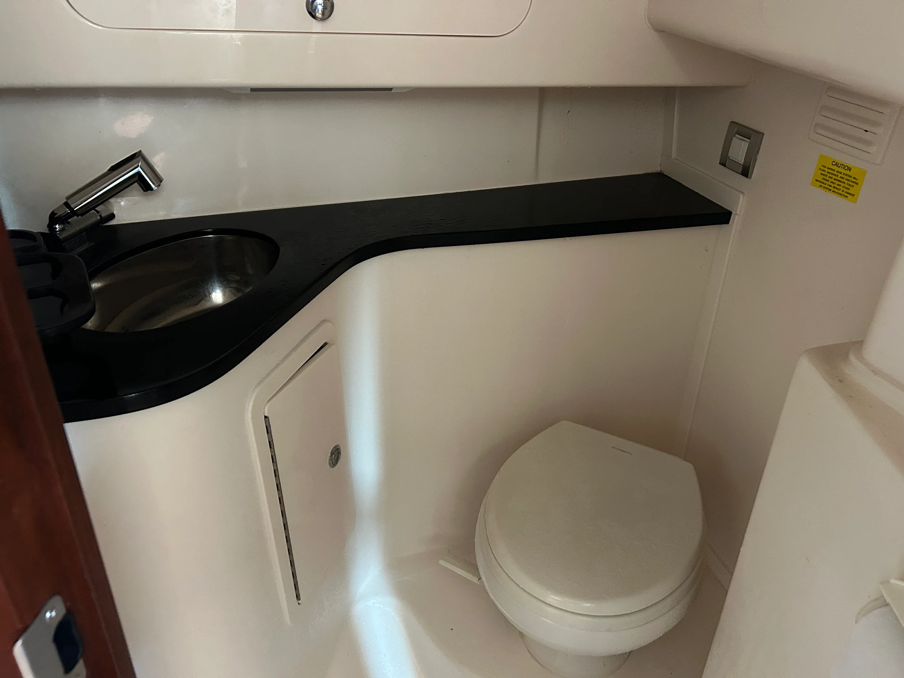 2021 Grady-White Express 330 Image Thumbnail #30