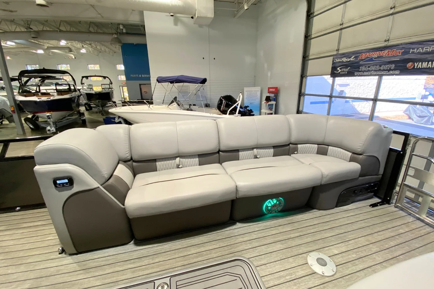 2023 Ranger 2500LS Image Thumbnail #19