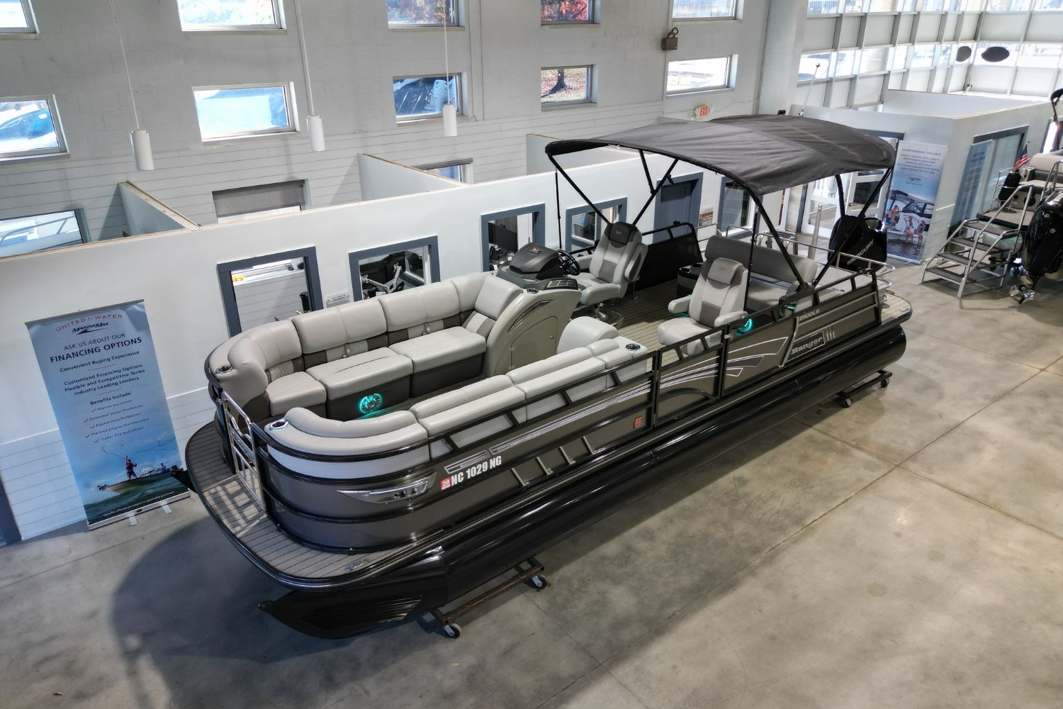 2023 Ranger 2500LS Image Thumbnail #2