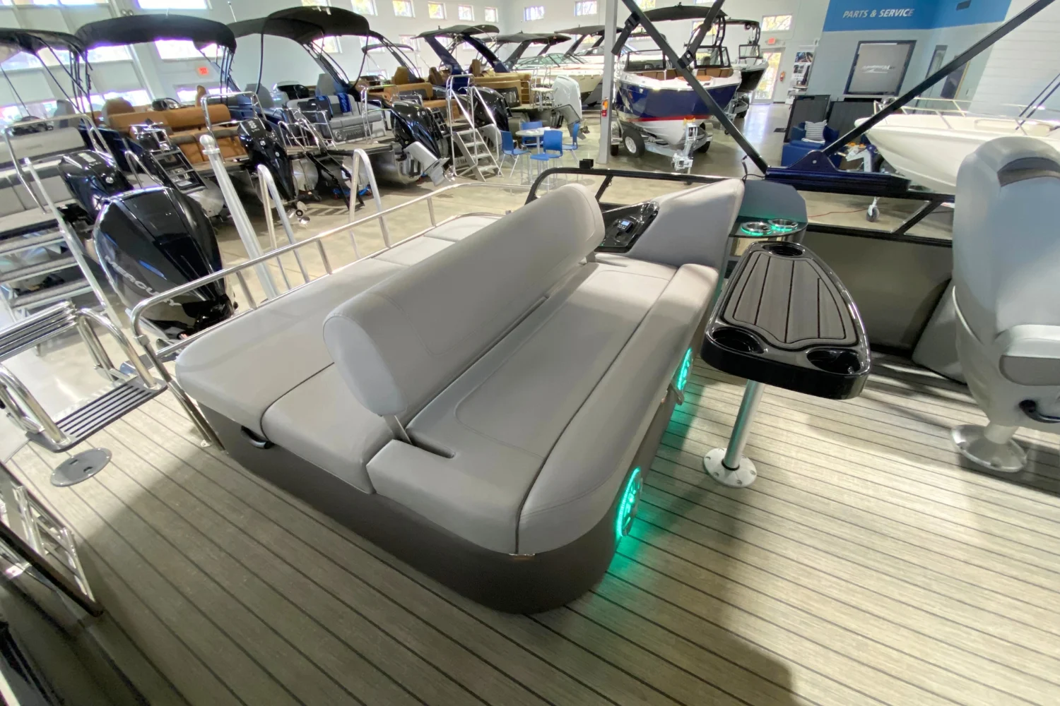 2023 Ranger 2500LS Image Thumbnail #9