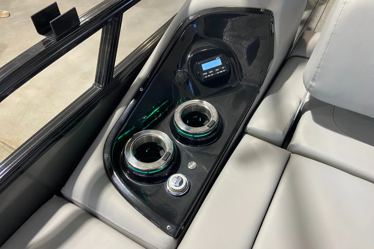 2023 Ranger 2500LS Image Thumbnail #8