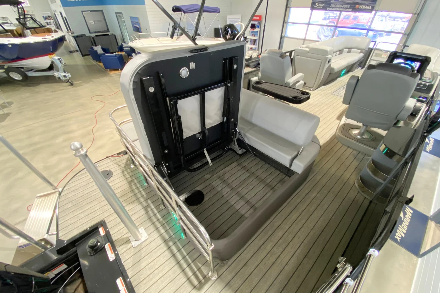 2023 Ranger 2500LS Image Thumbnail #7