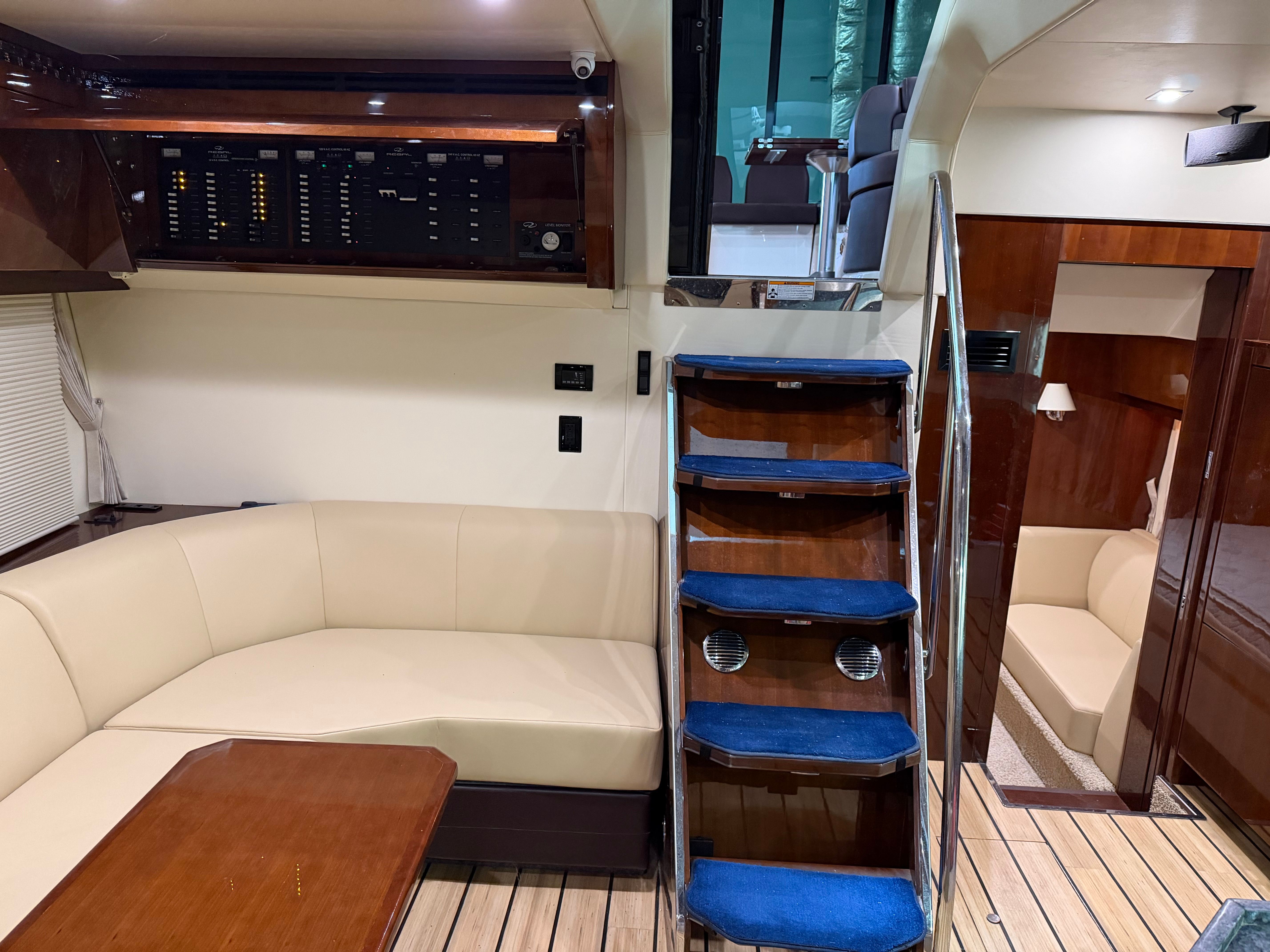 2014 Regal 52 SPORT COUPE Image Thumbnail #27