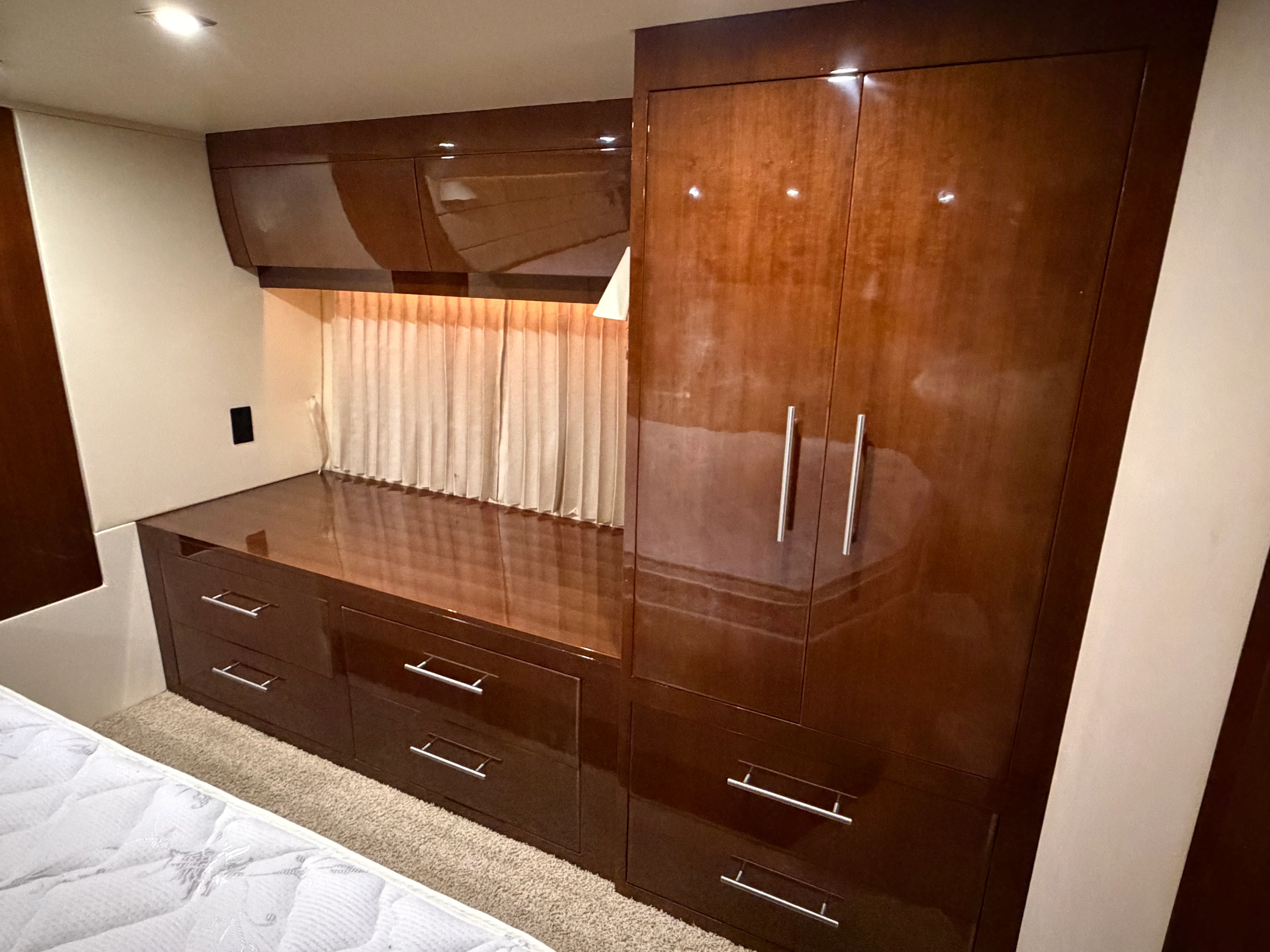 2014 Regal 52 SPORT COUPE Image Thumbnail #35