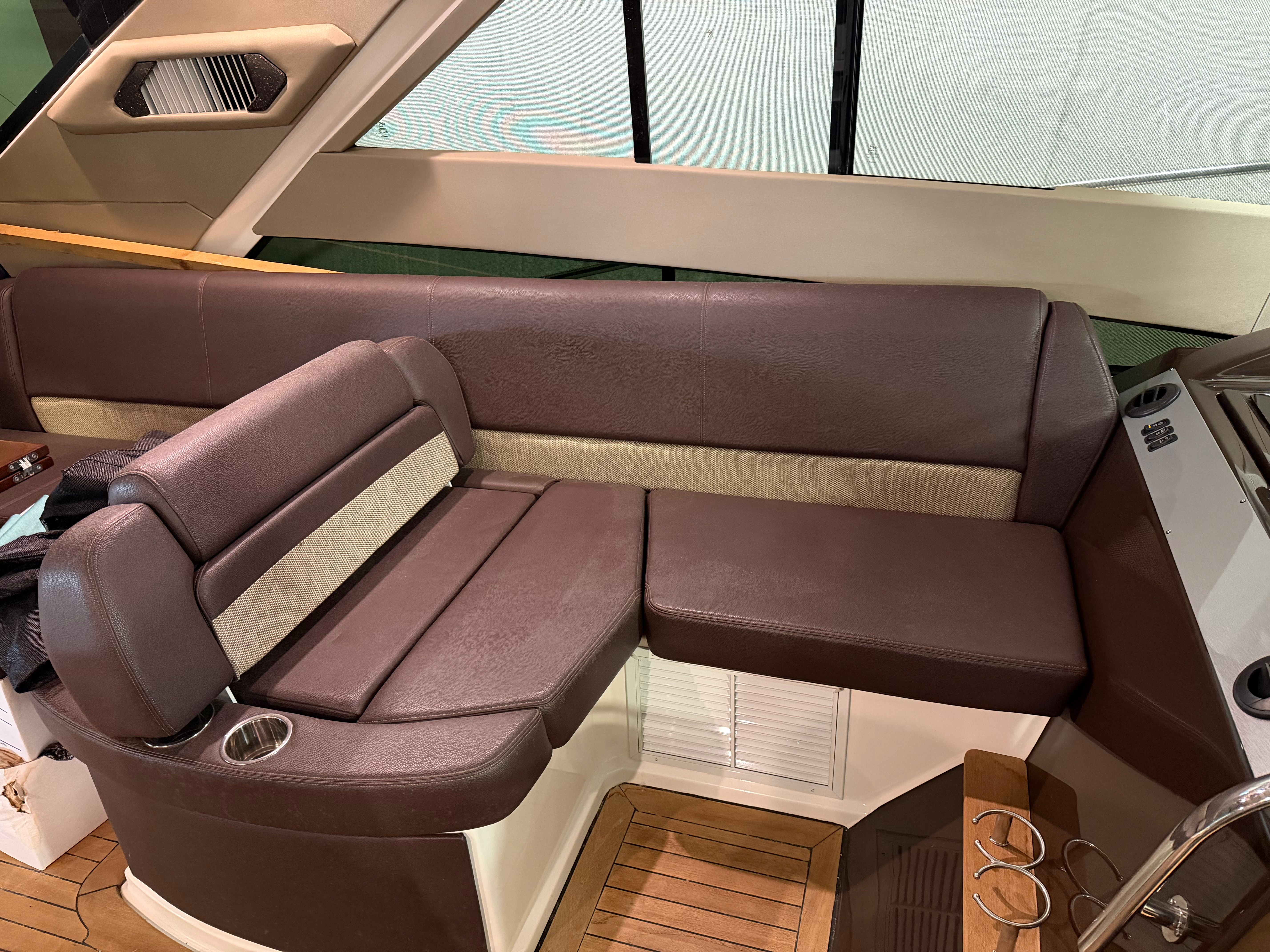 2014 Regal 52 SPORT COUPE Image Thumbnail #14