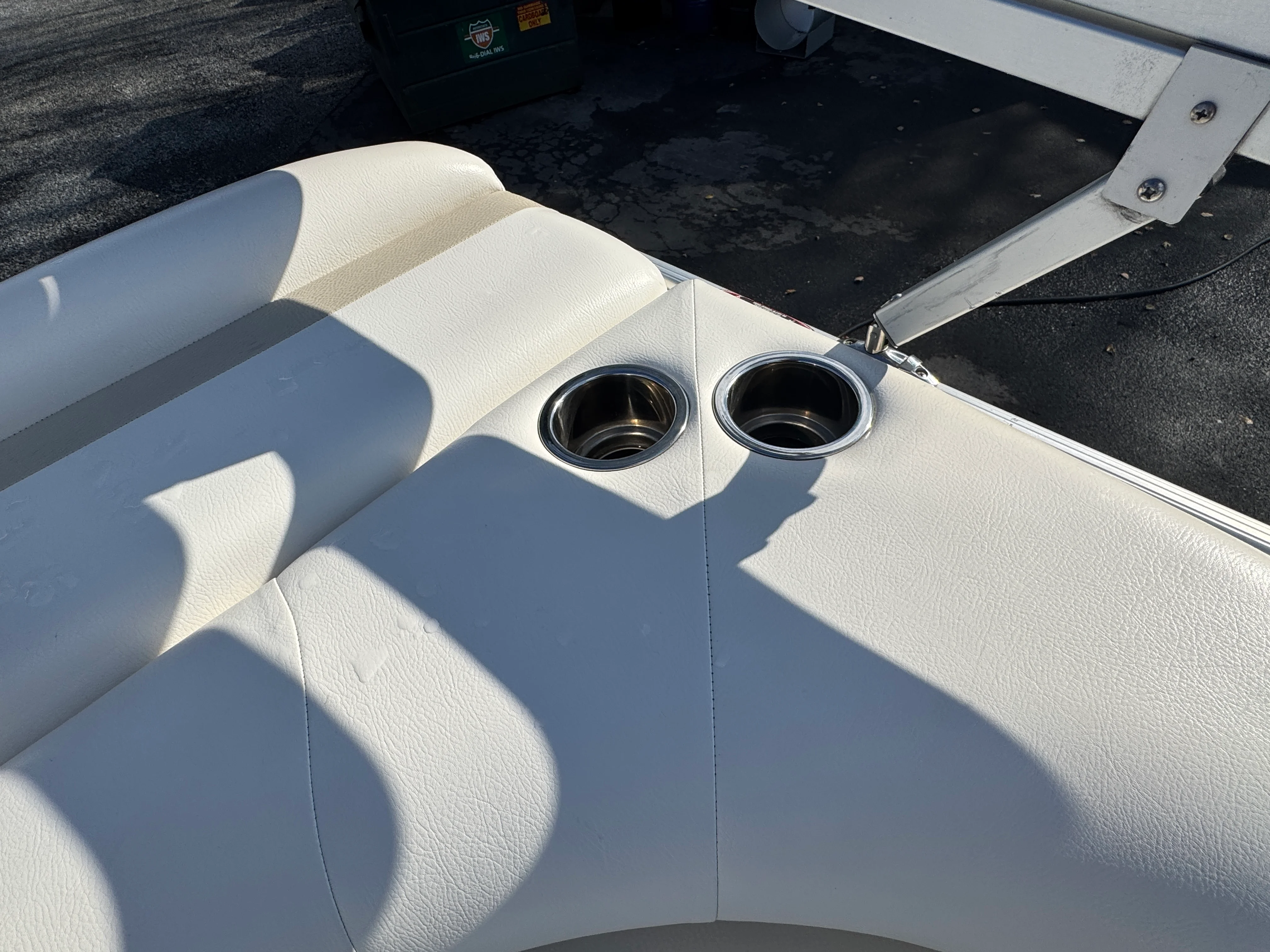 2014 Harris Sunliner 240 Image Thumbnail #20