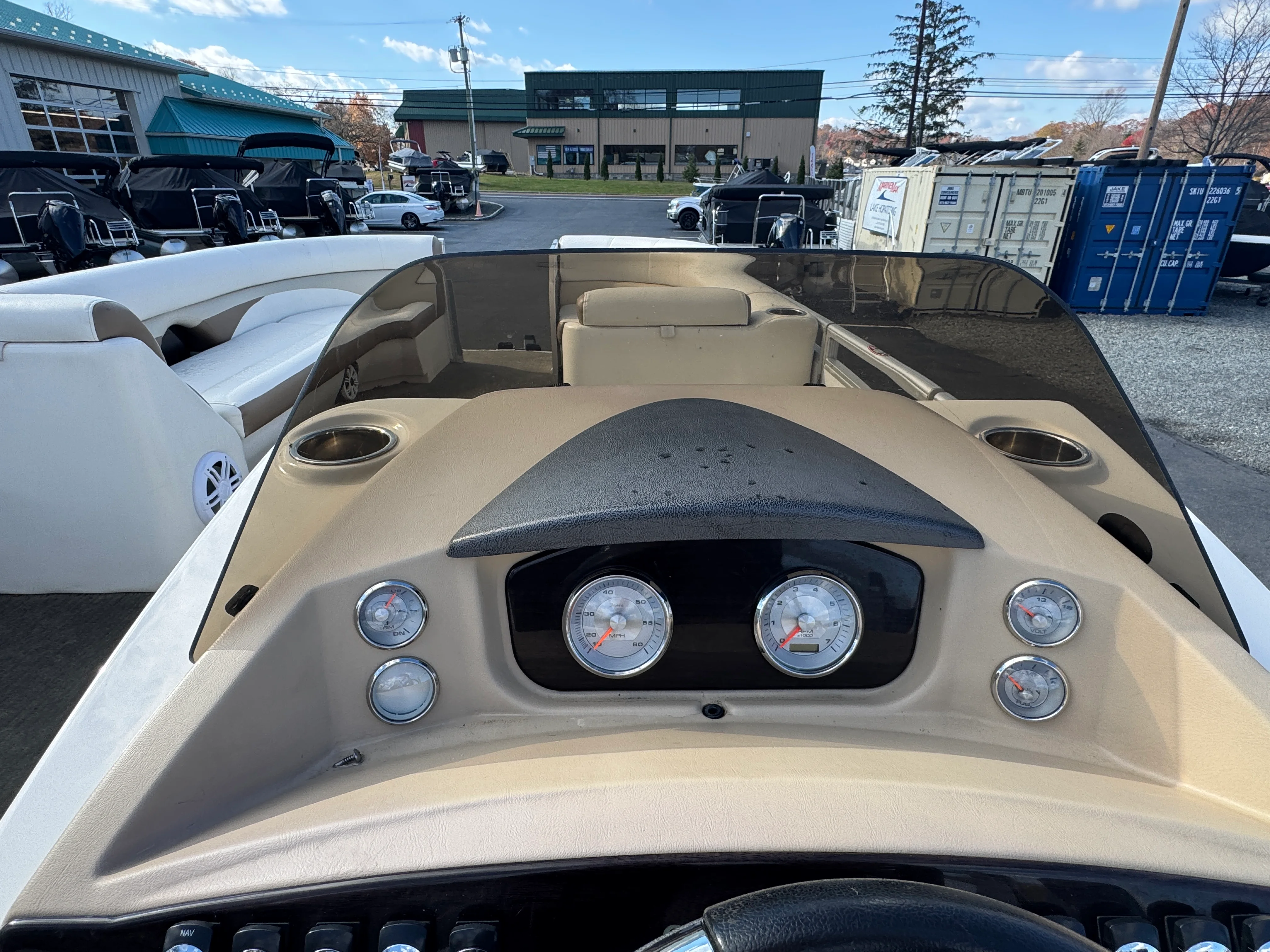 2014 Harris Sunliner 240 Image Thumbnail #10