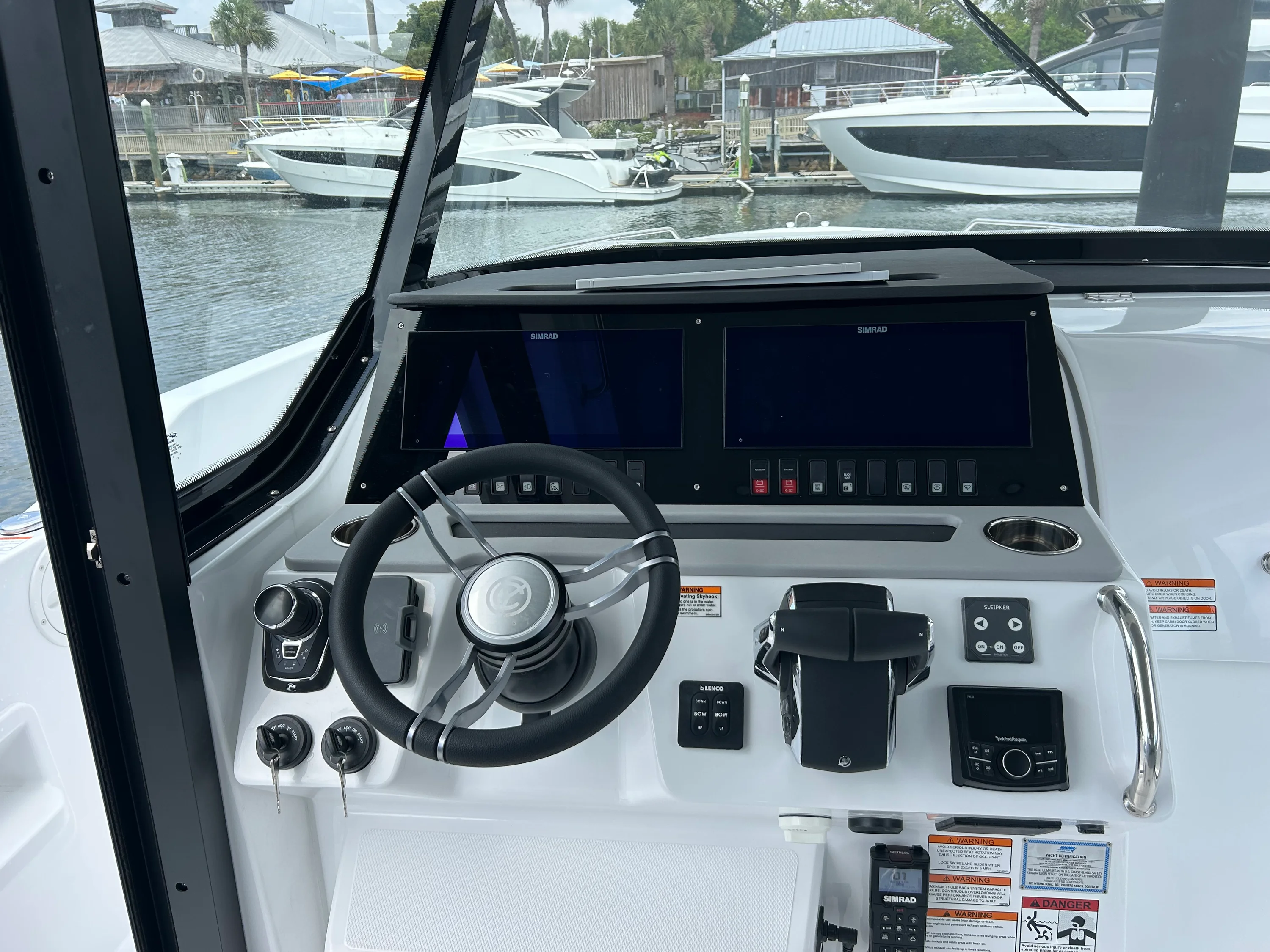 2026 Cruisers Yachts 38 VTR EC Image Thumbnail #23