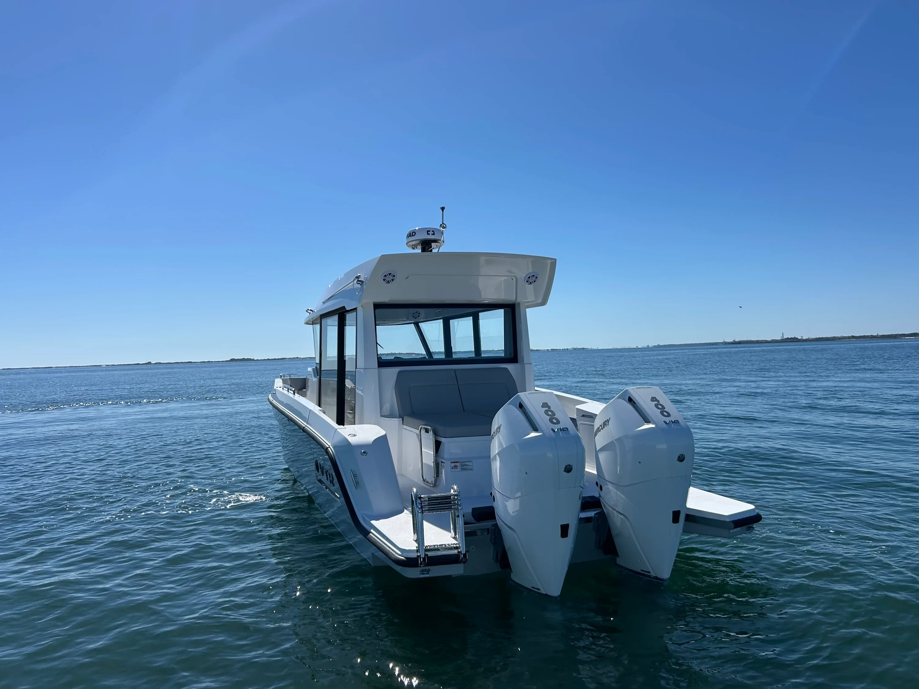 2026 Cruisers Yachts 38 VTR EC Image Thumbnail #9