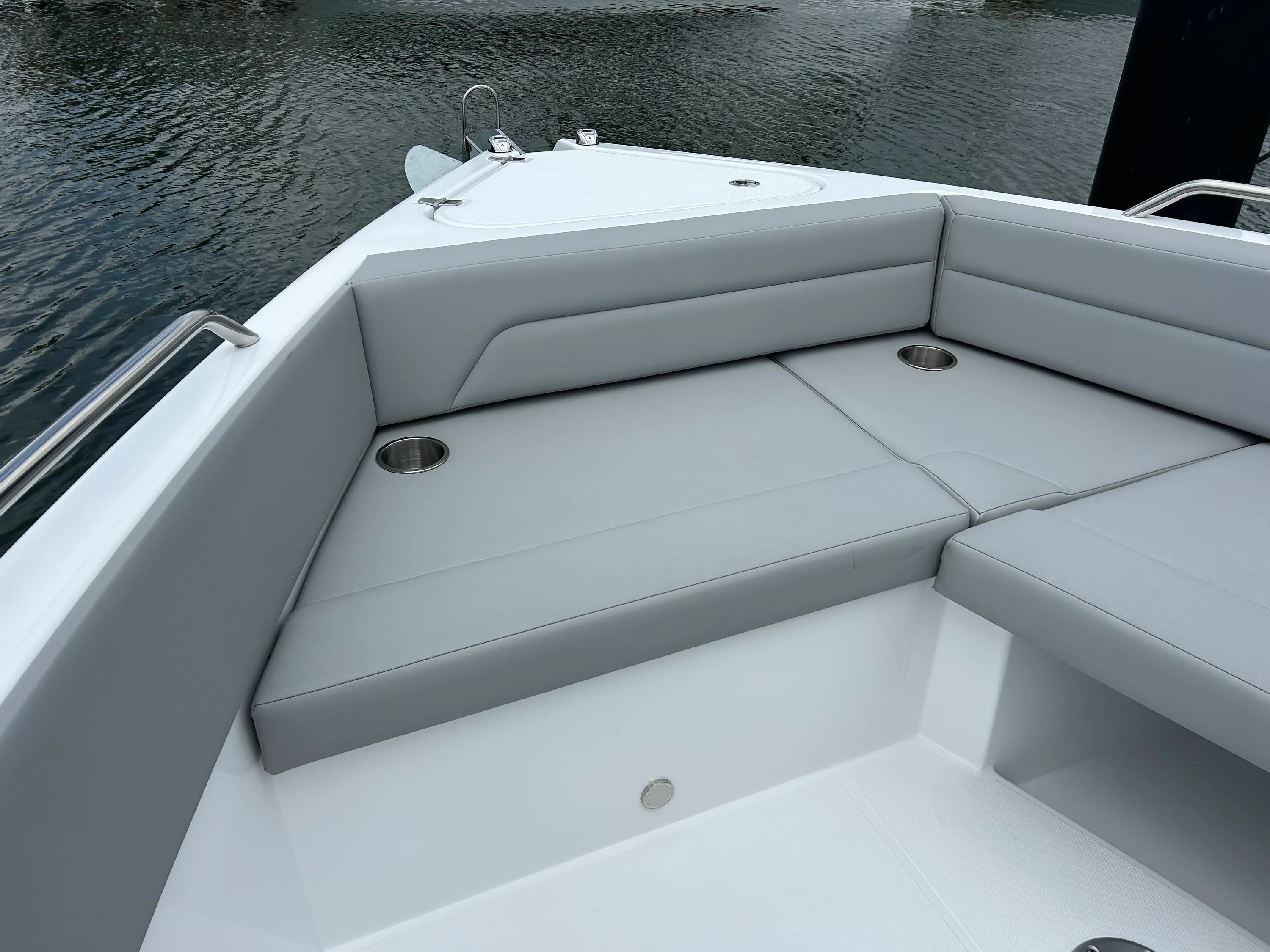 2026 Cruisers Yachts 38 VTR EC Image Thumbnail #28