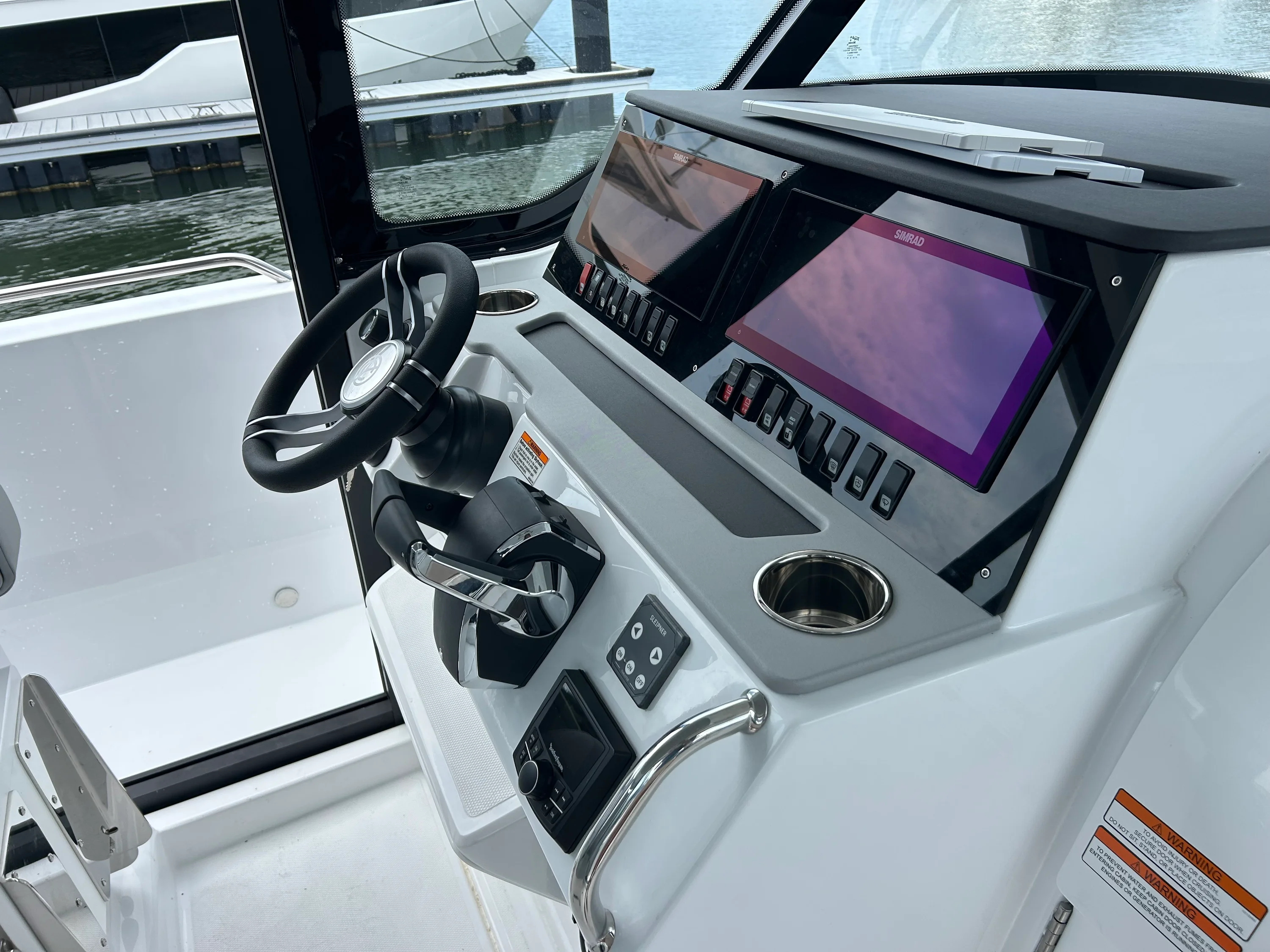 2026 Cruisers Yachts 38 VTR EC Image Thumbnail #24