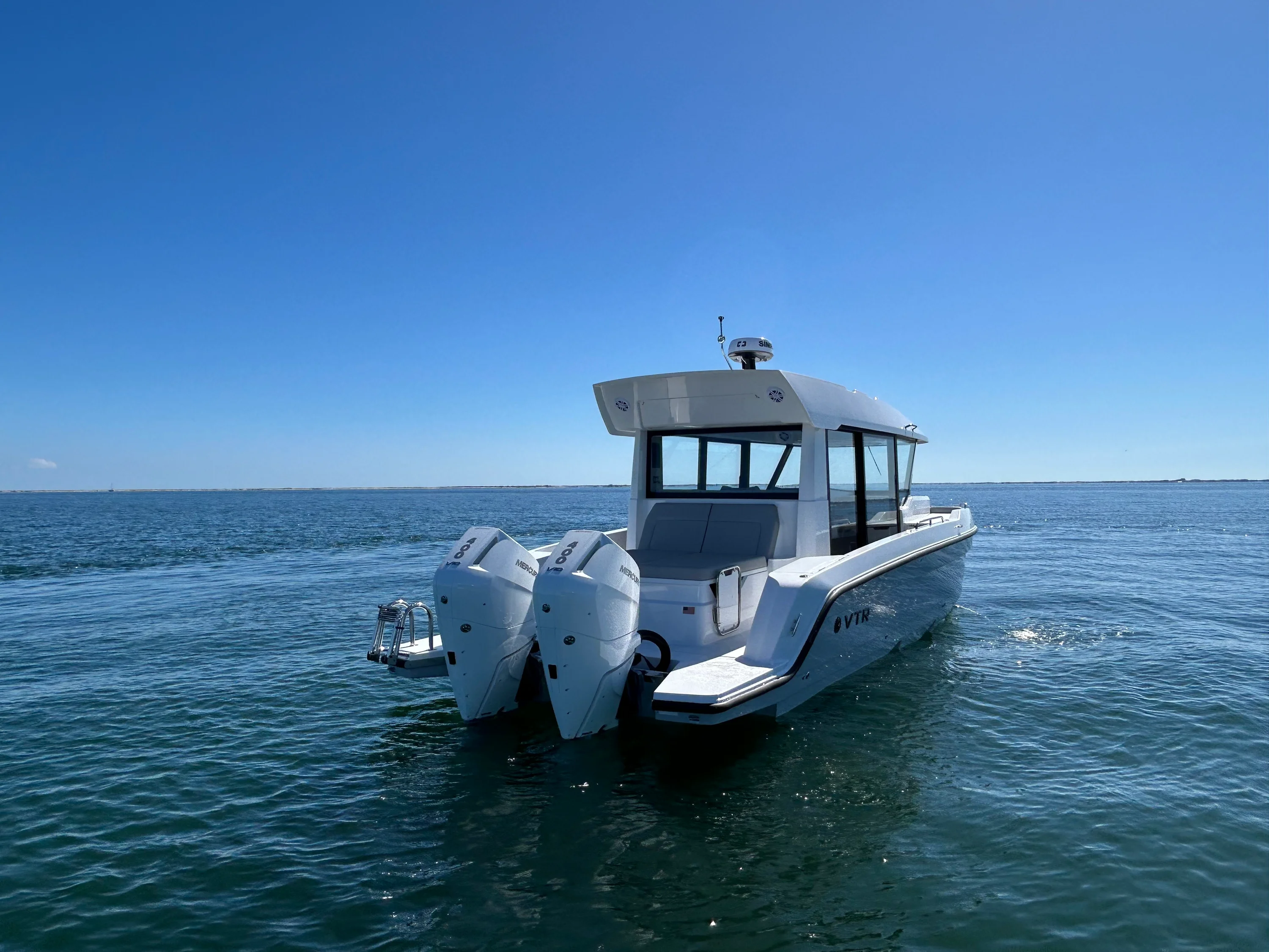 2026 Cruisers Yachts 38 VTR EC Image Thumbnail #11