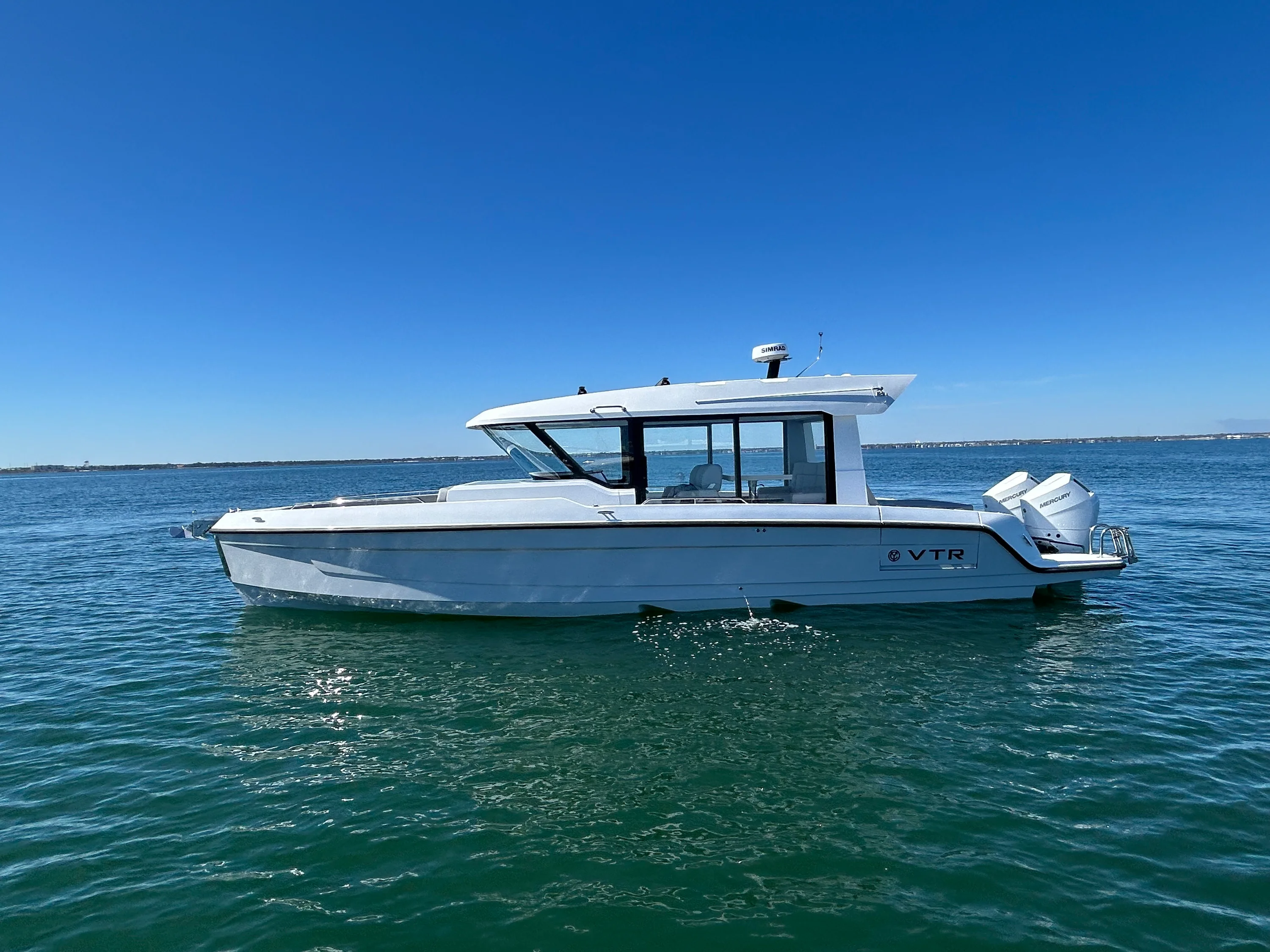 2026 Cruisers Yachts 38 VTR EC Image Thumbnail #2