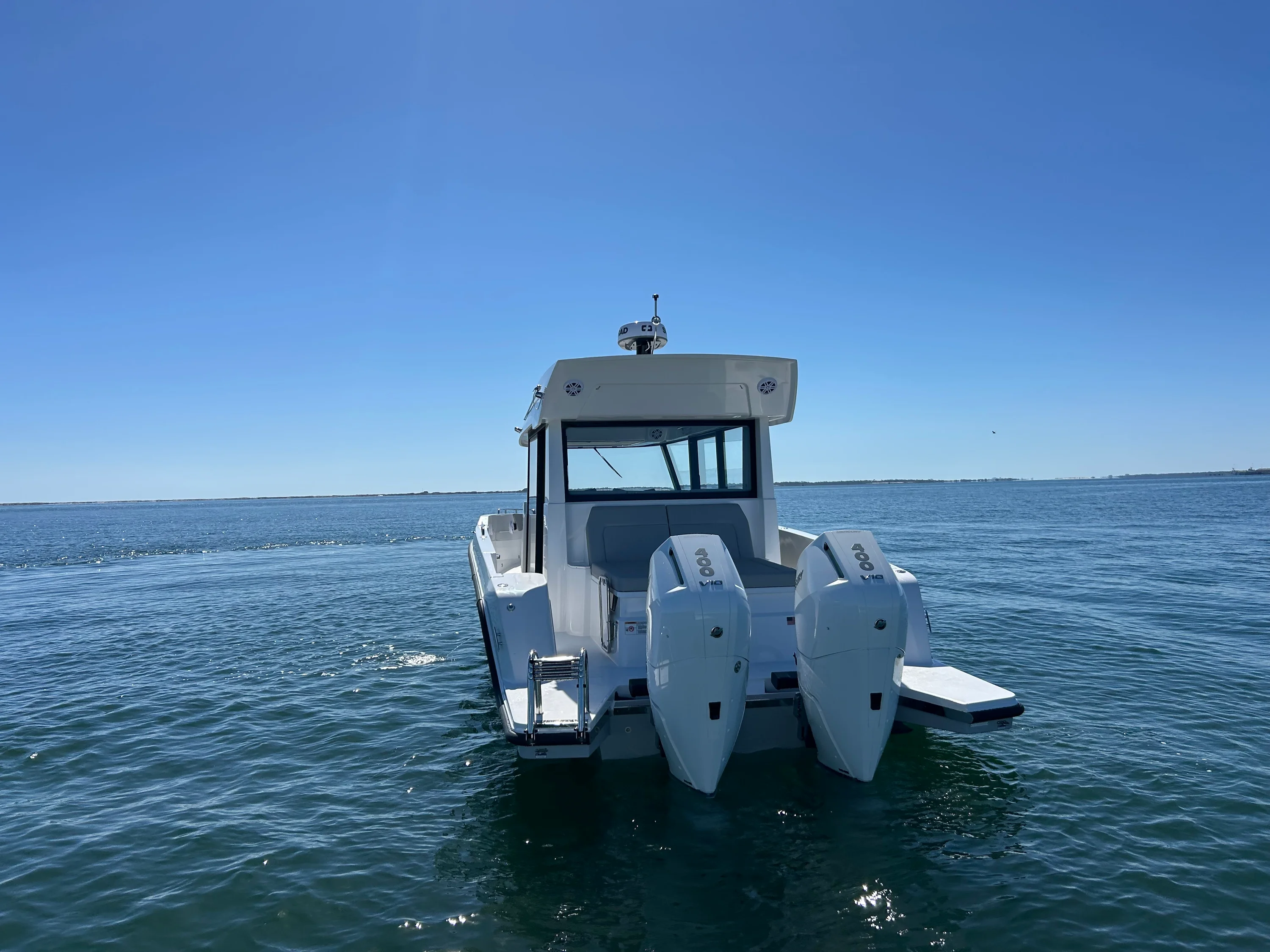 2026 Cruisers Yachts 38 VTR EC Image Thumbnail #10