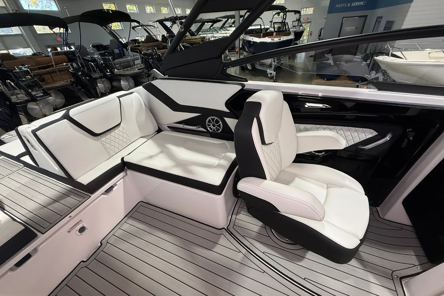 2026 Yamaha 252S Image Thumbnail #12