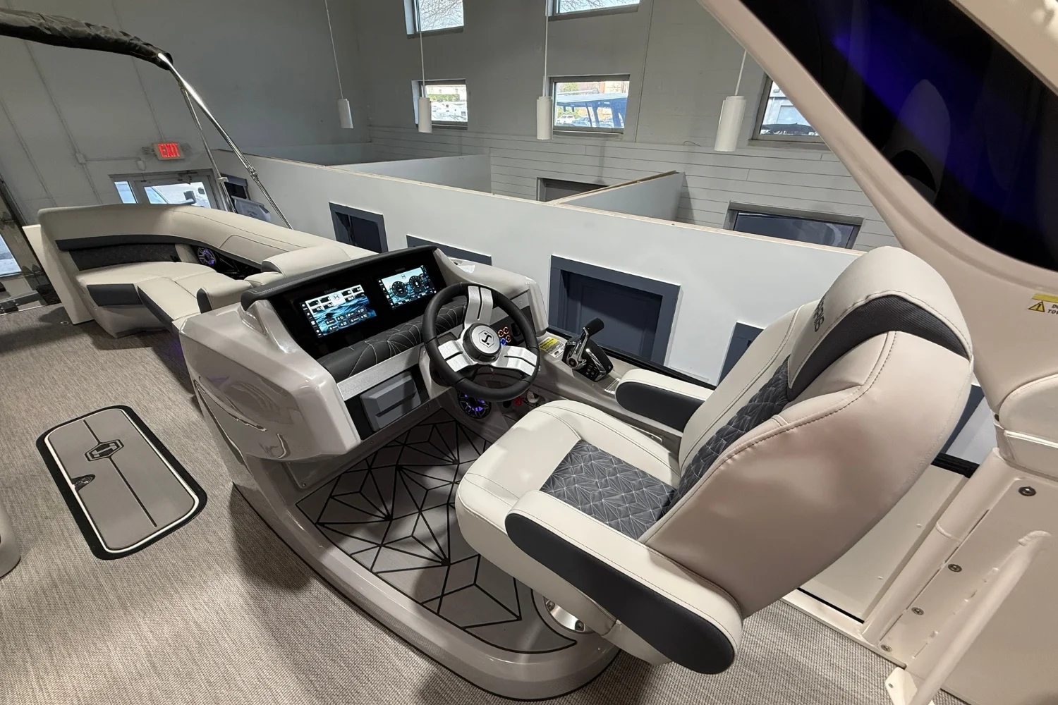 2026 Harris Grand Mariner 250 Image Thumbnail #16