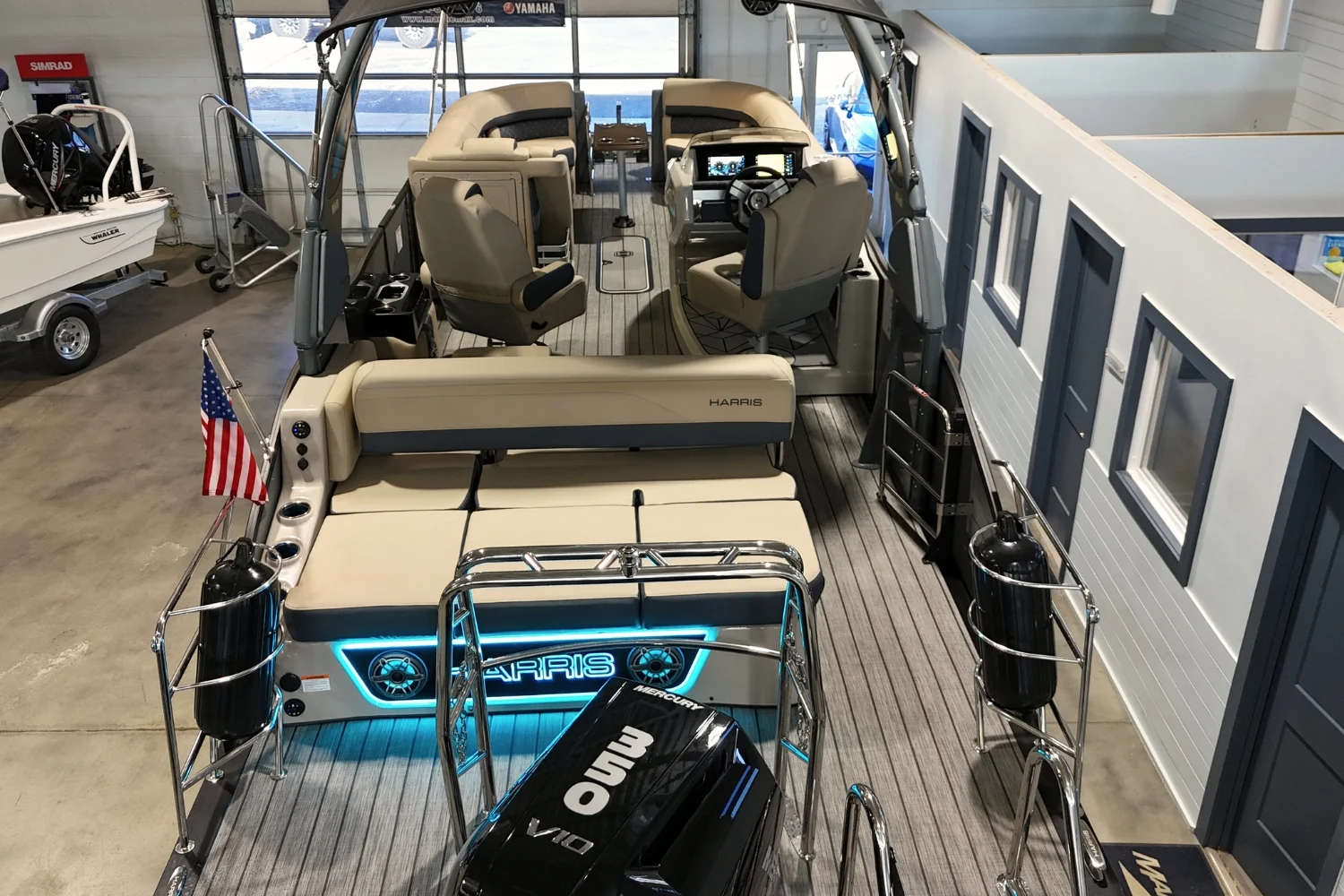 2026 Harris Grand Mariner 250 Image Thumbnail #6