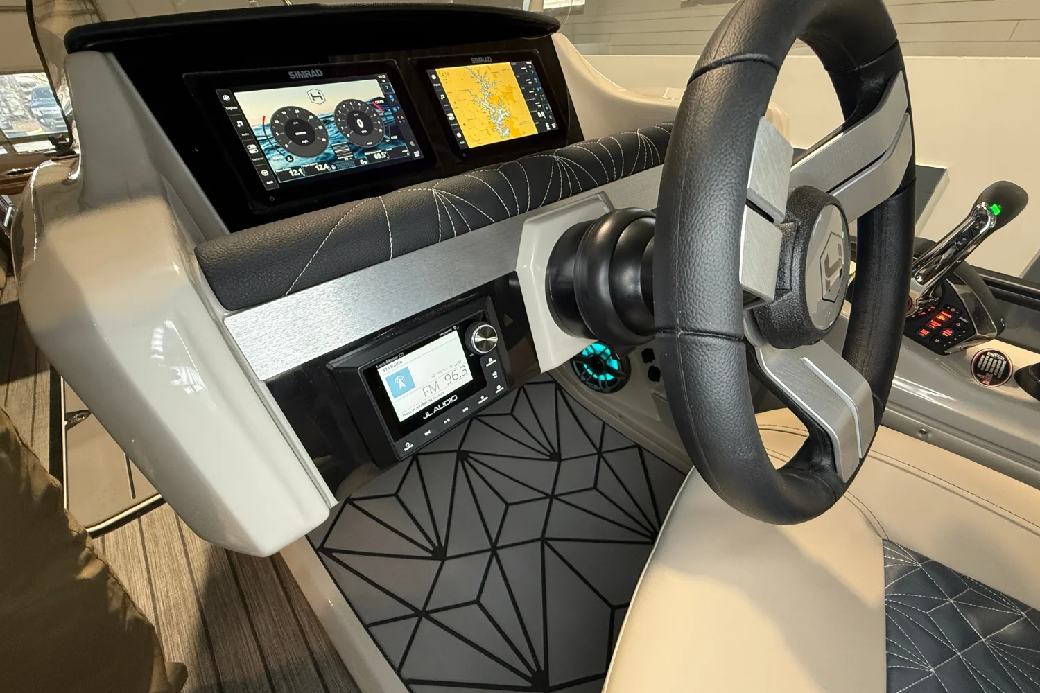 2026 Harris Grand Mariner 250 Image Thumbnail #20