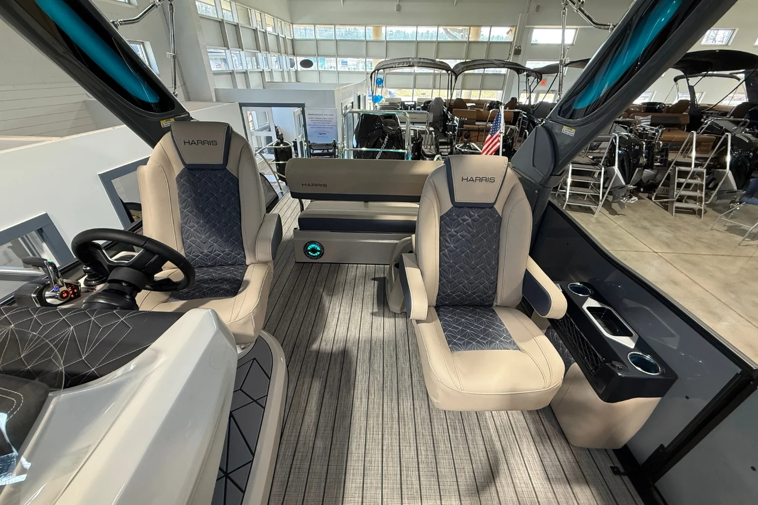 2026 Harris Grand Mariner 250 Image Thumbnail #25