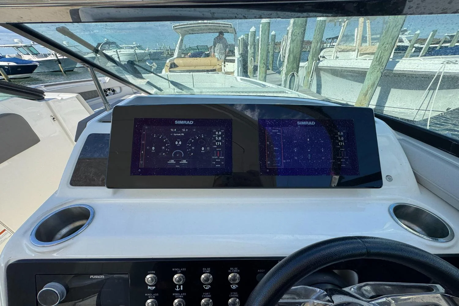 2021 Sea Ray SLX 310 Image Thumbnail #34