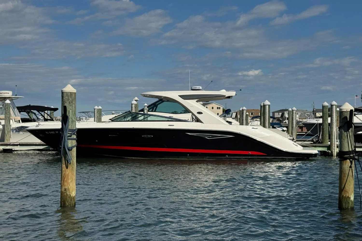 2021 Sea Ray SLX 310 Image Thumbnail #2