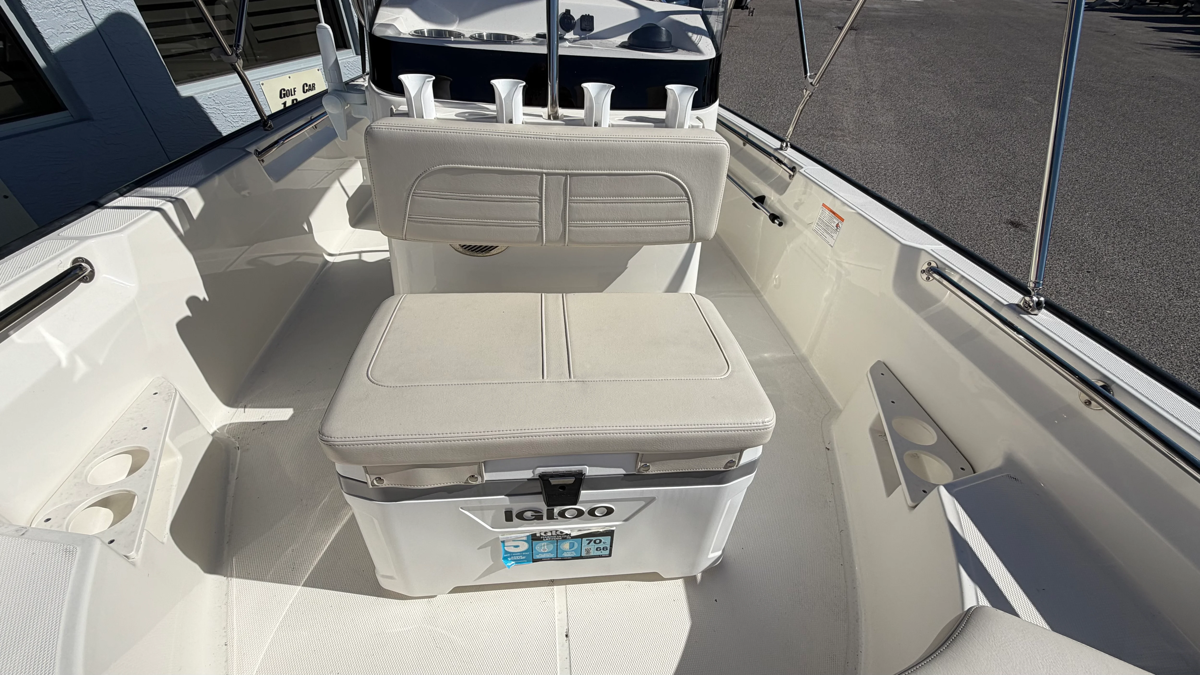 2025 Boston Whaler 170 Montauk Image Thumbnail #12