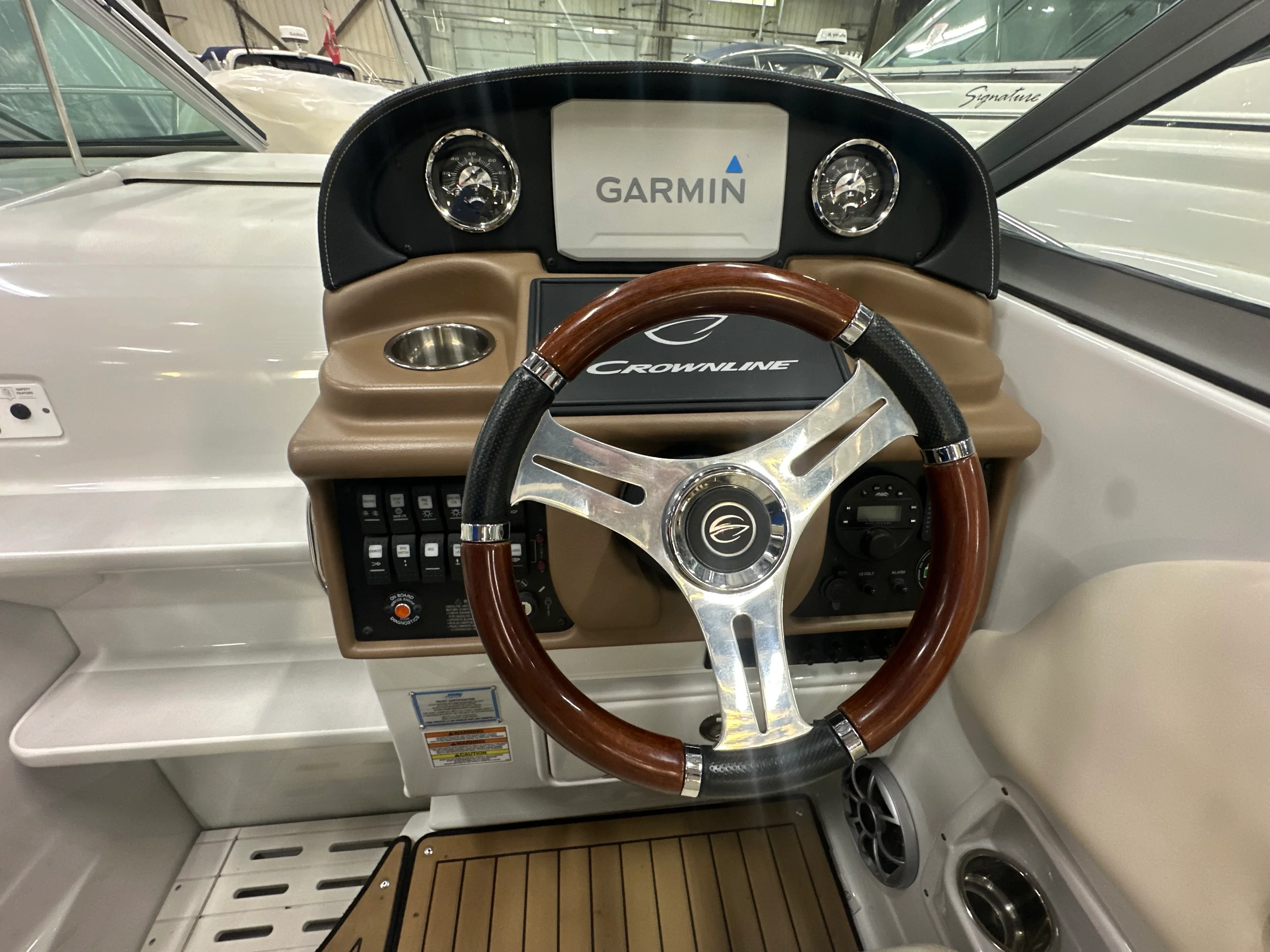 2021 Crownline 264 CR Image Thumbnail #12