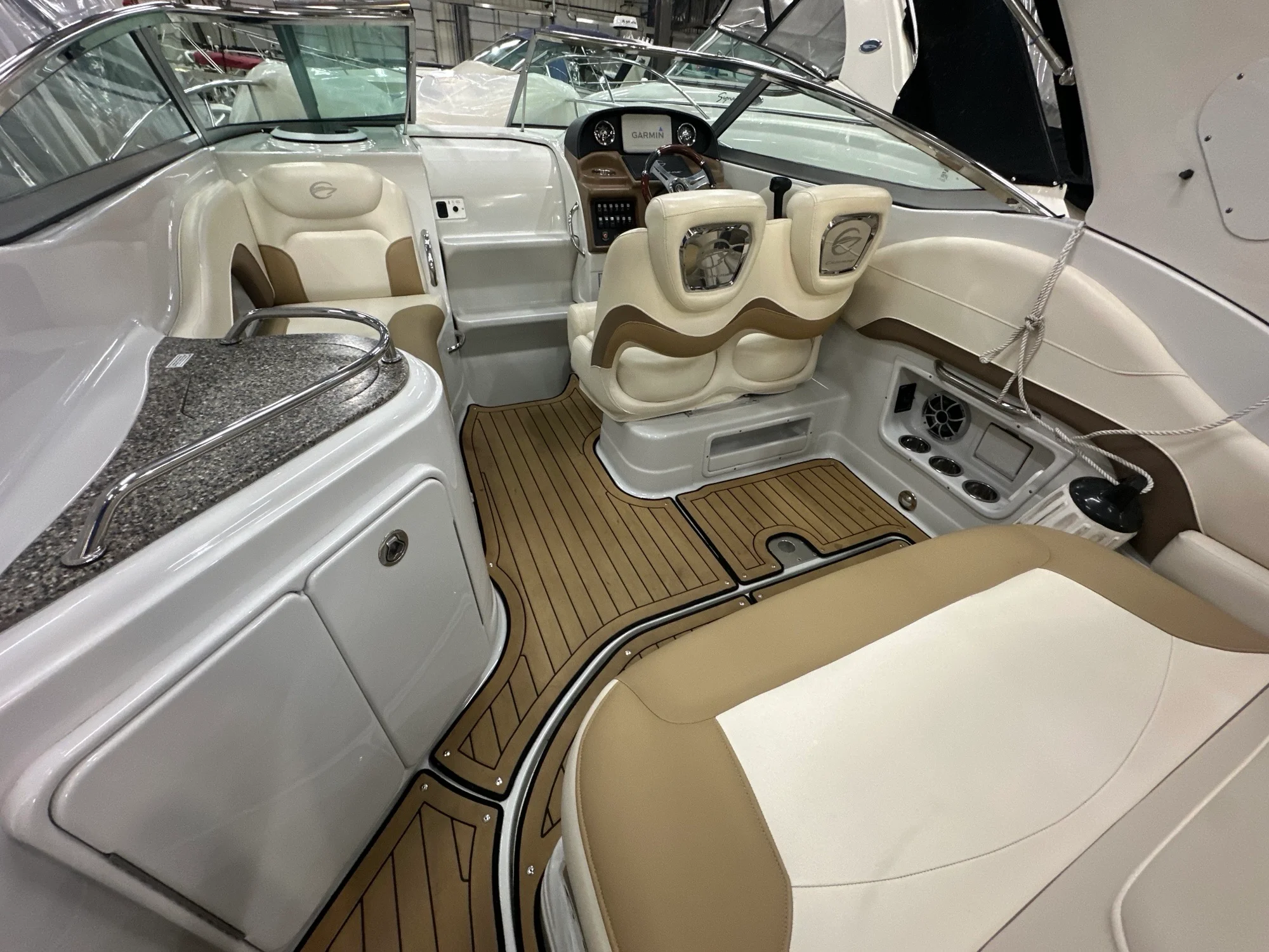 2021 Crownline 264 CR Image Thumbnail #6