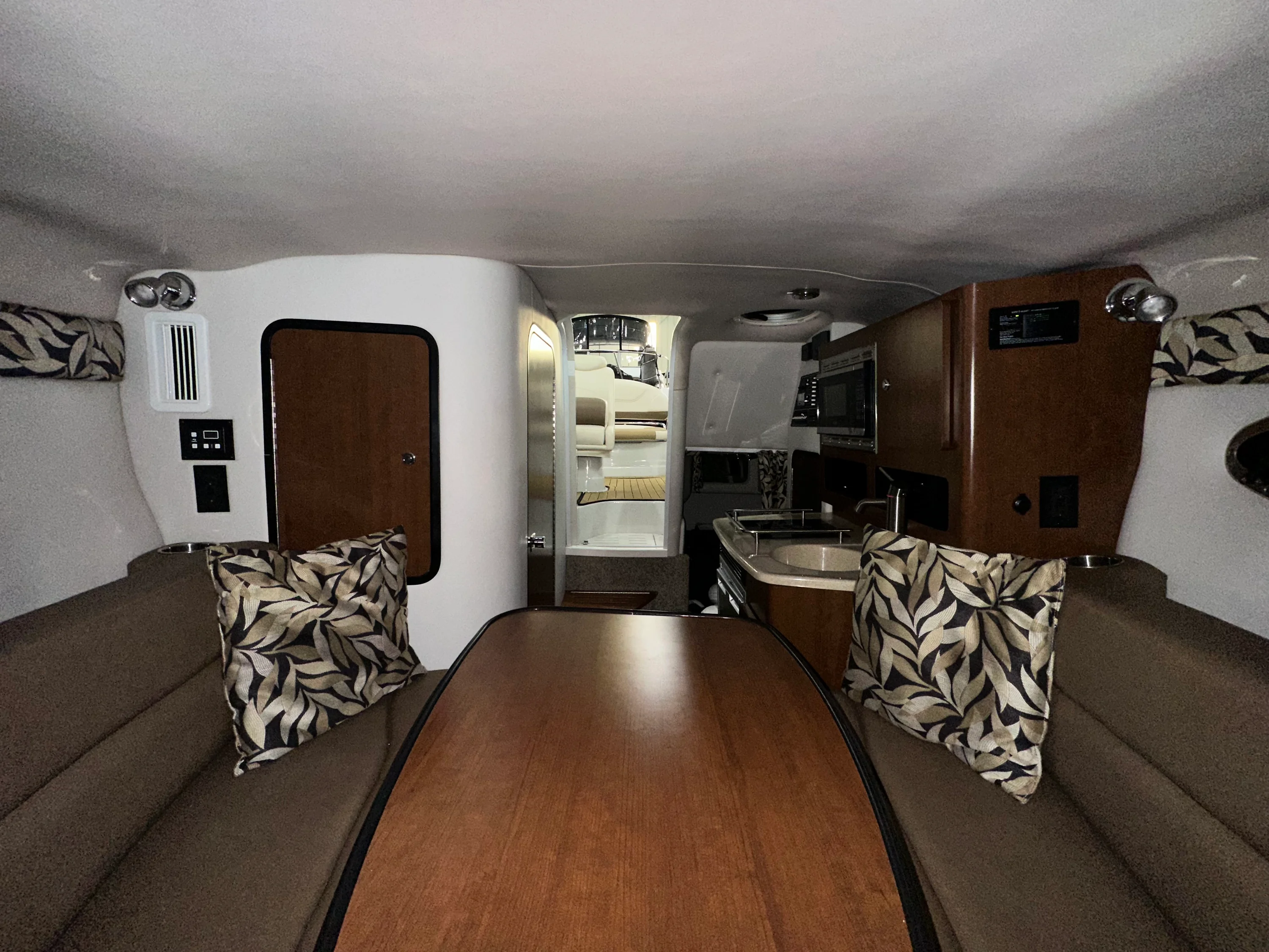 2021 Crownline 264 CR Image Thumbnail #16