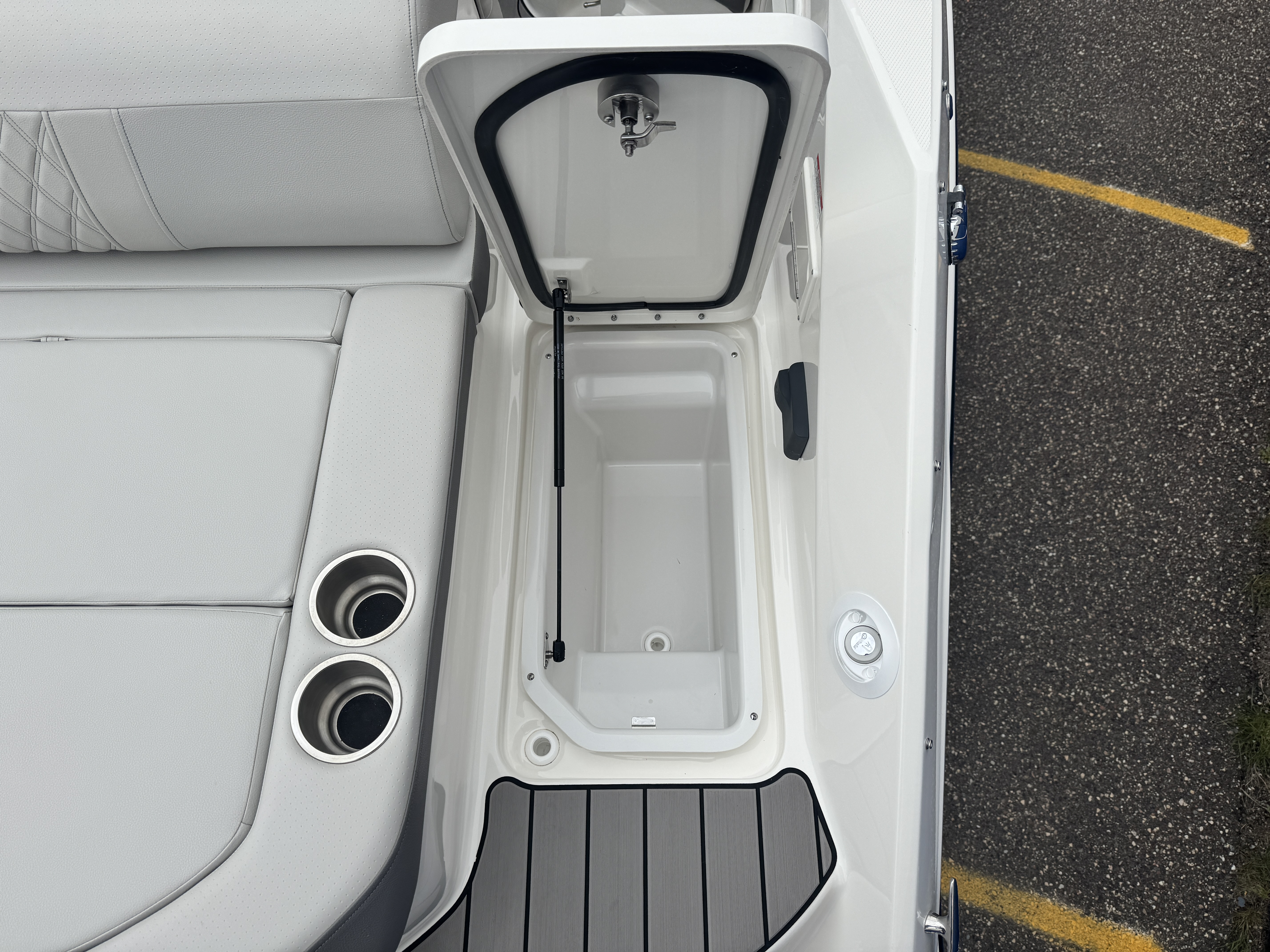 2023 Sea Ray 280 SLX Image Thumbnail #10