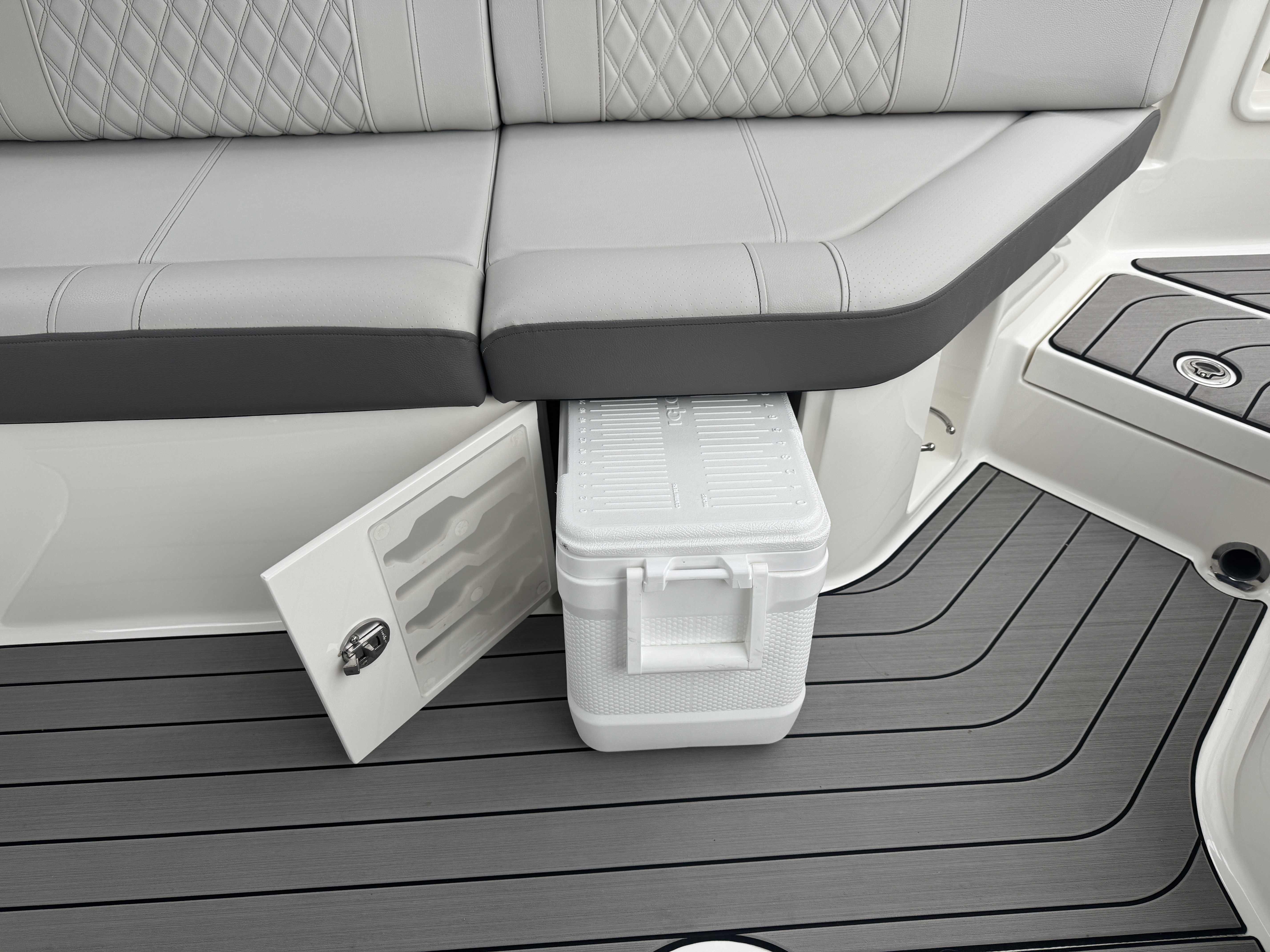 2023 Sea Ray 280 SLX Image Thumbnail #23