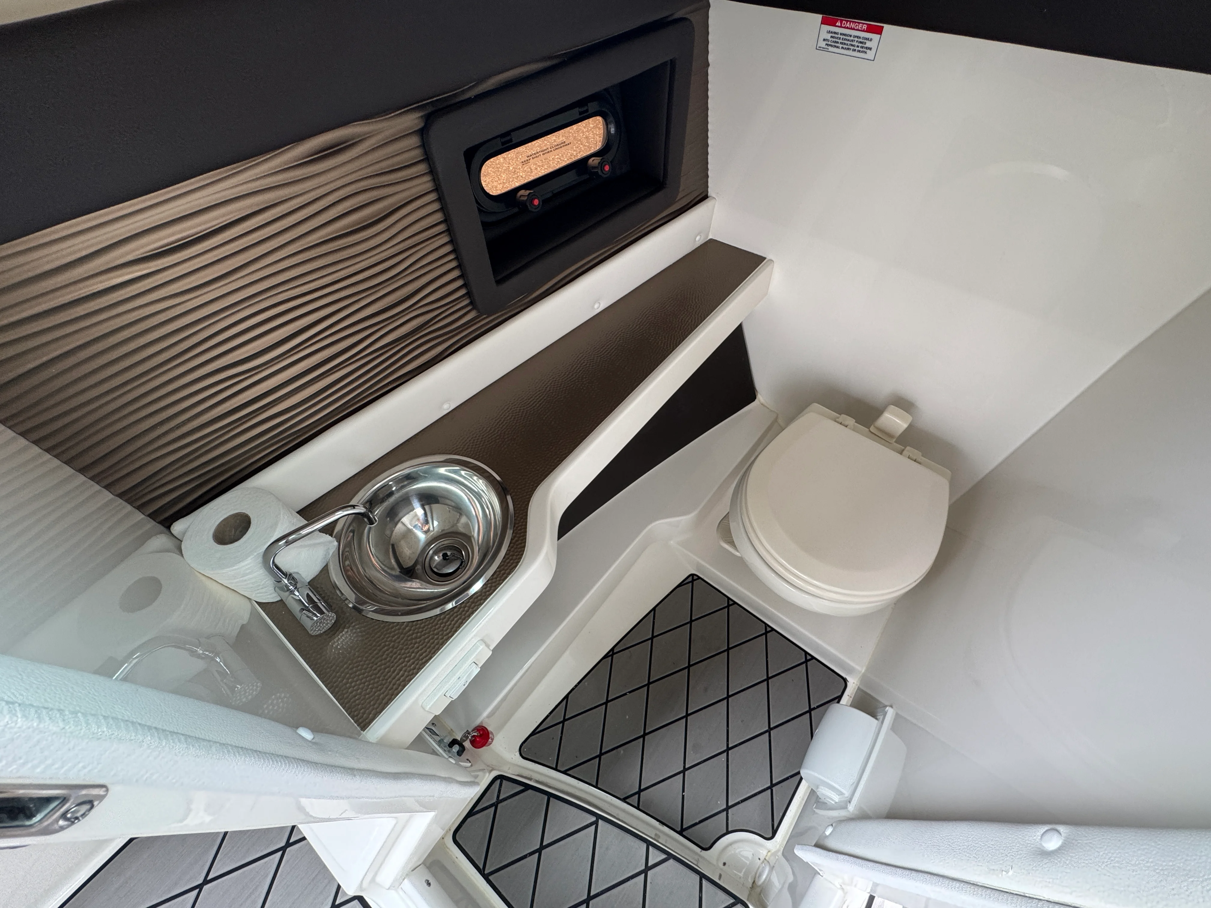 2023 Sea Ray 280 SLX Image Thumbnail #30