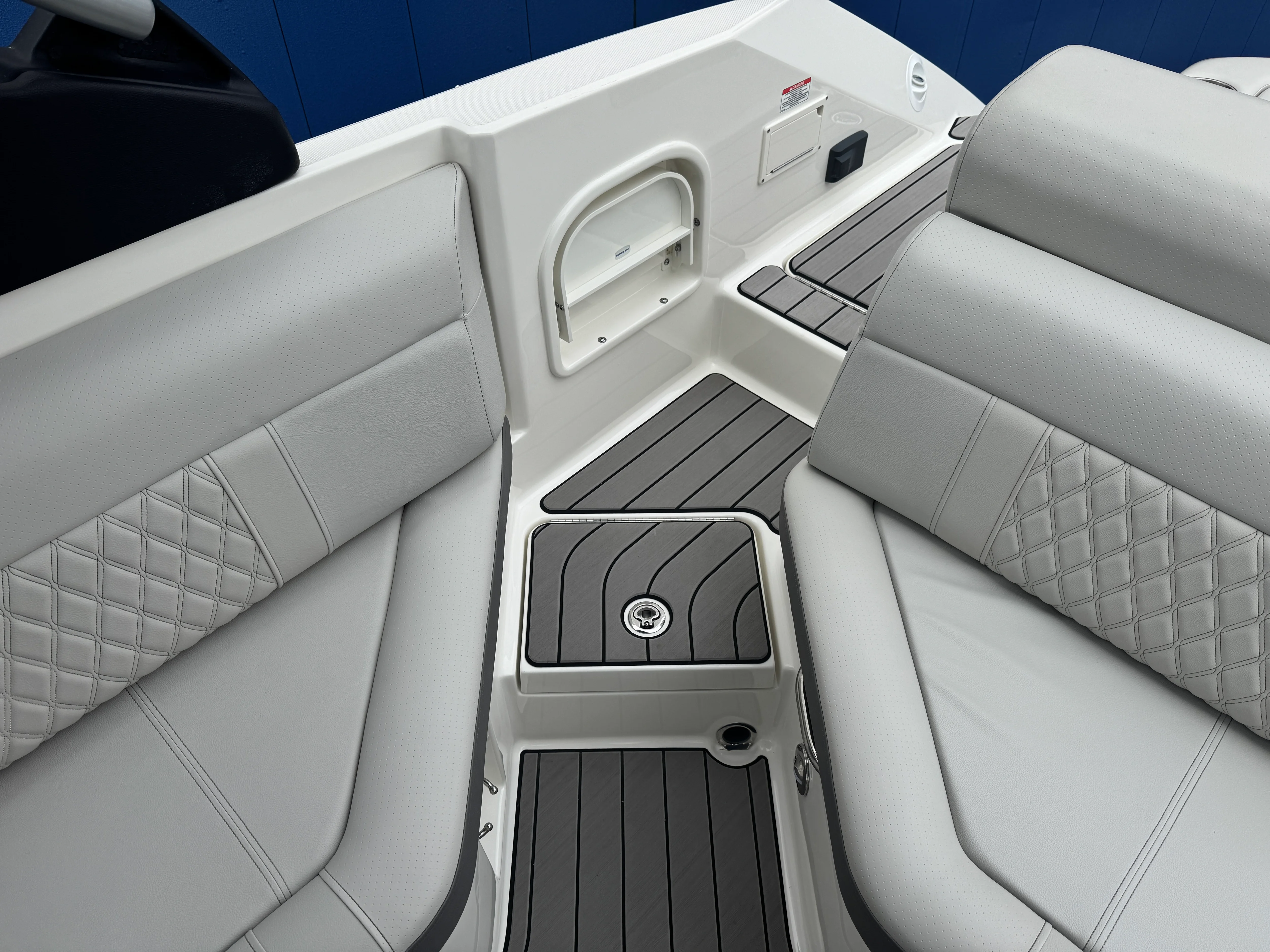 2023 Sea Ray 280 SLX Image Thumbnail #11